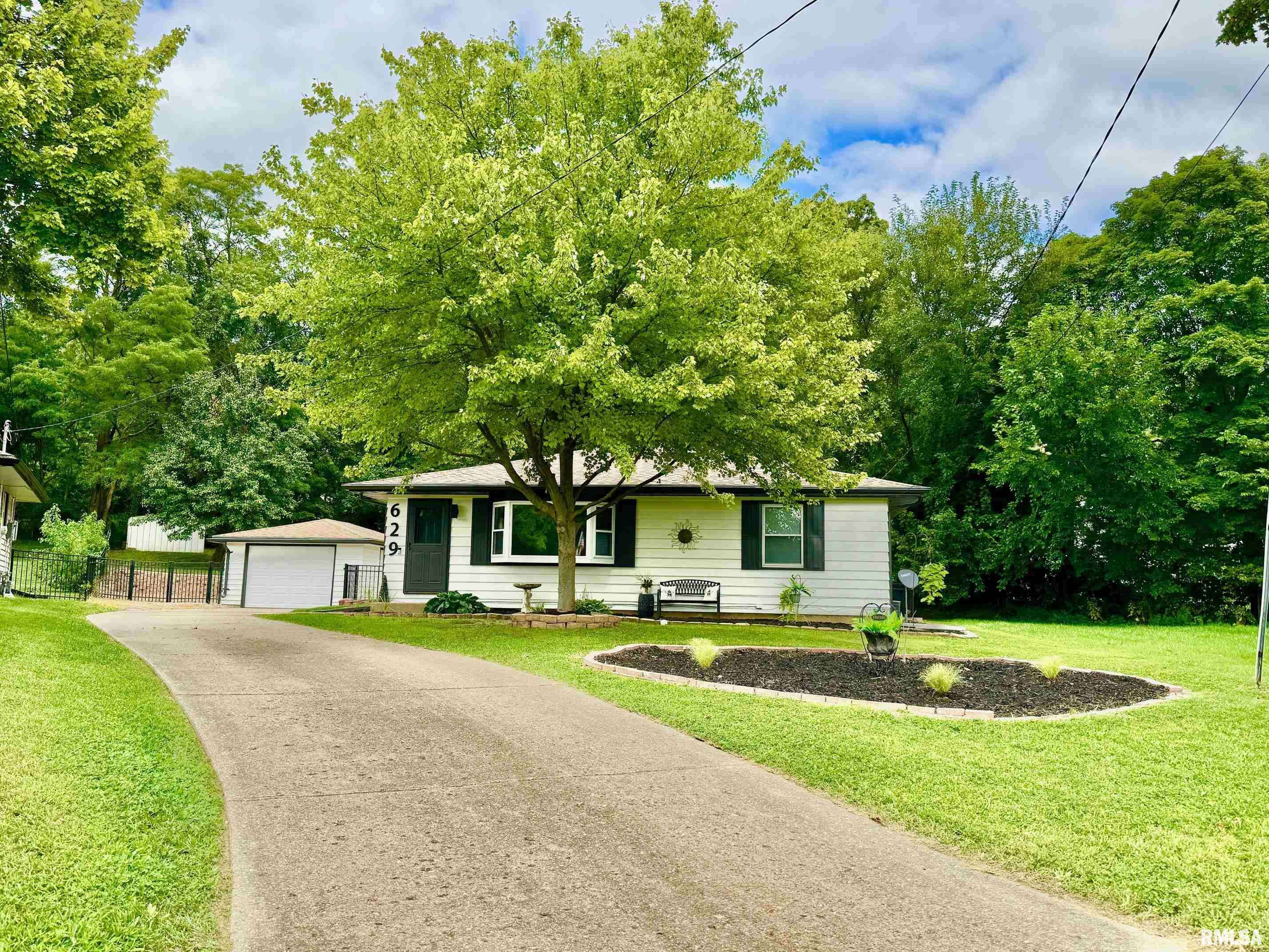 Peoria Heights, IL 61616,629 E MONTCLAIR CT