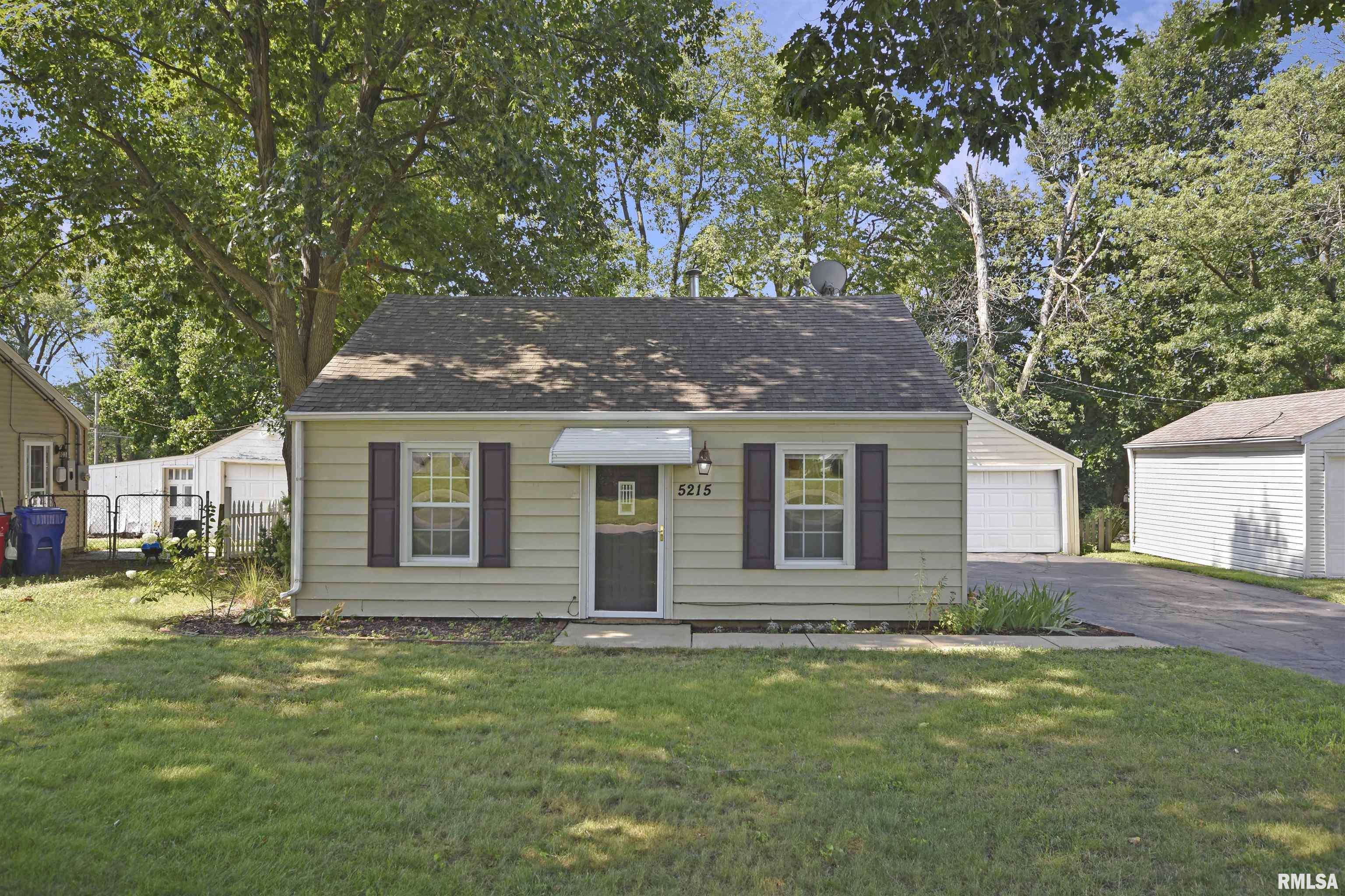 Peoria Heights, IL 61616,5215 N GLEN ELM DR