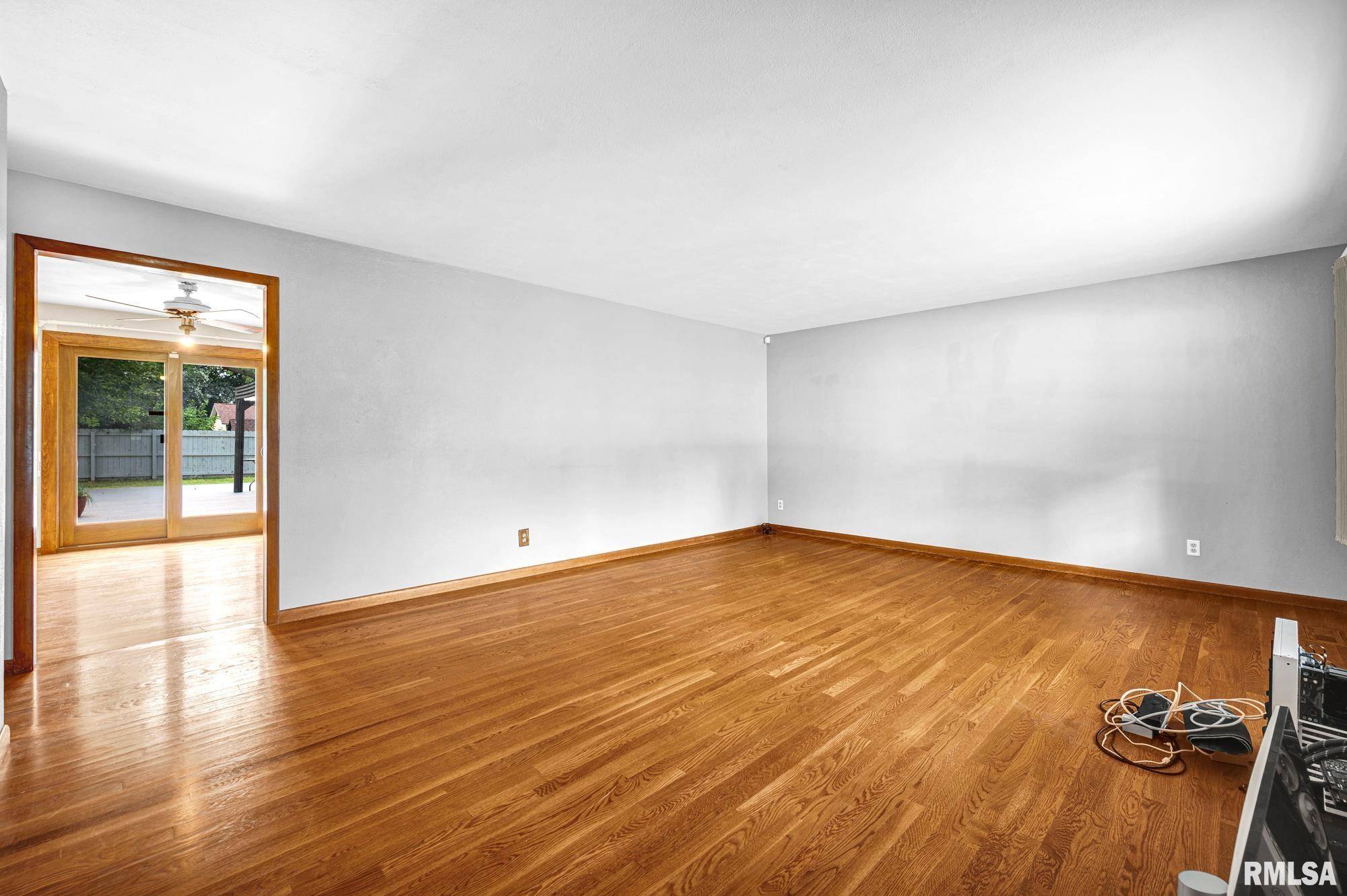 Chillicothe, IL 61523,1124 W EVERGREEN DR