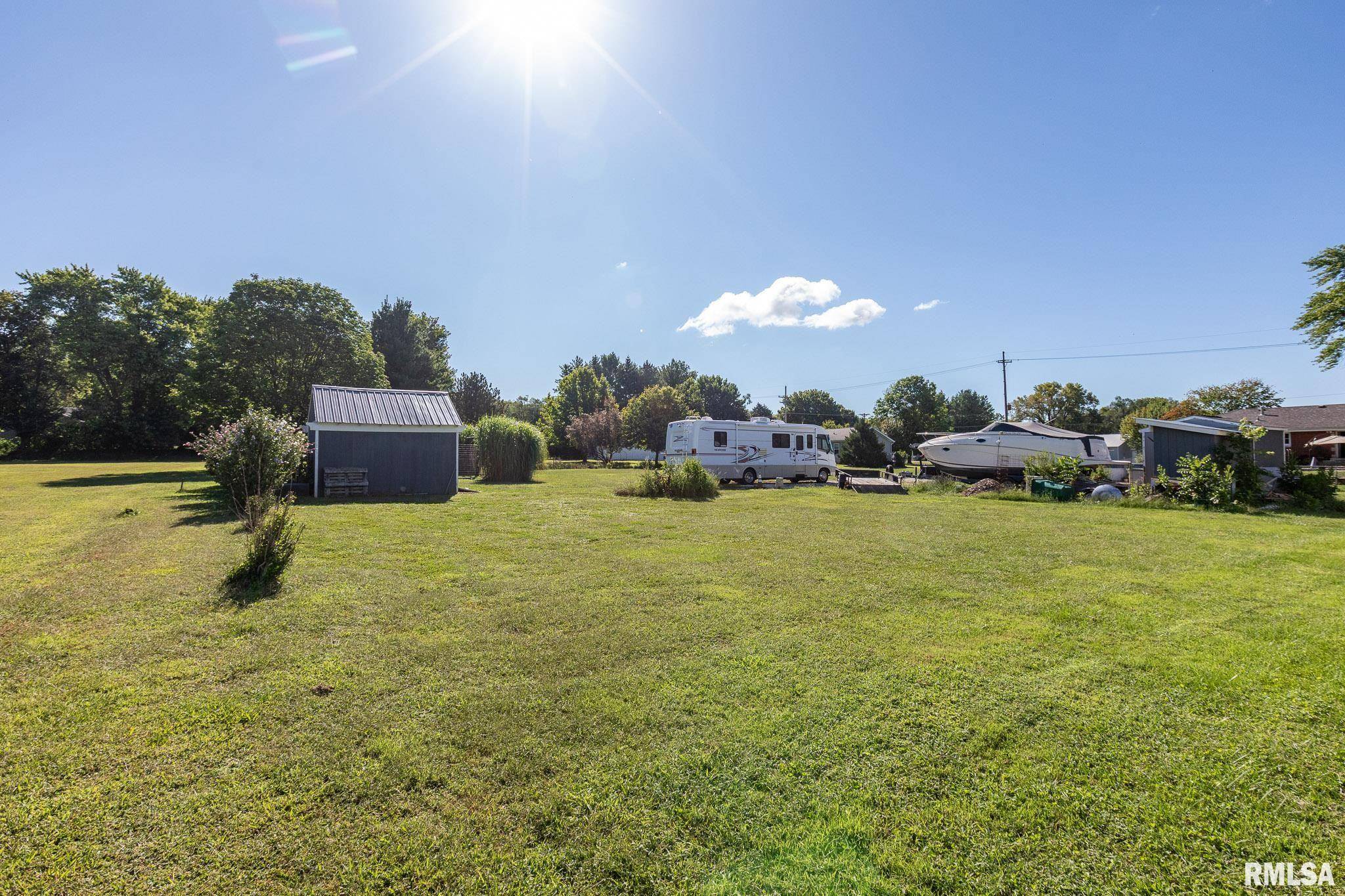 North Pekin, IL 61554,140 S ROOSEVELT ST