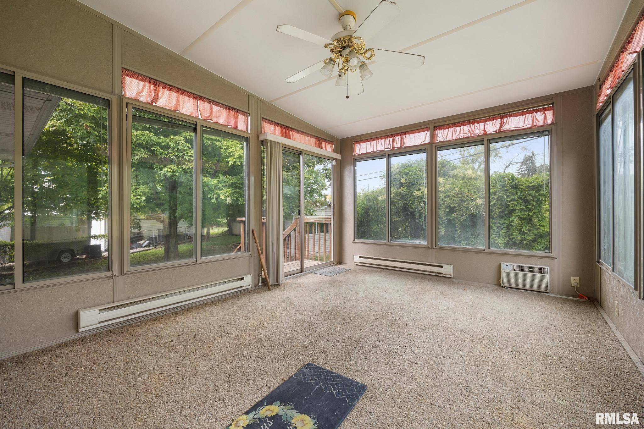 Washington, IL 61571,122 LYNNHAVEN DR