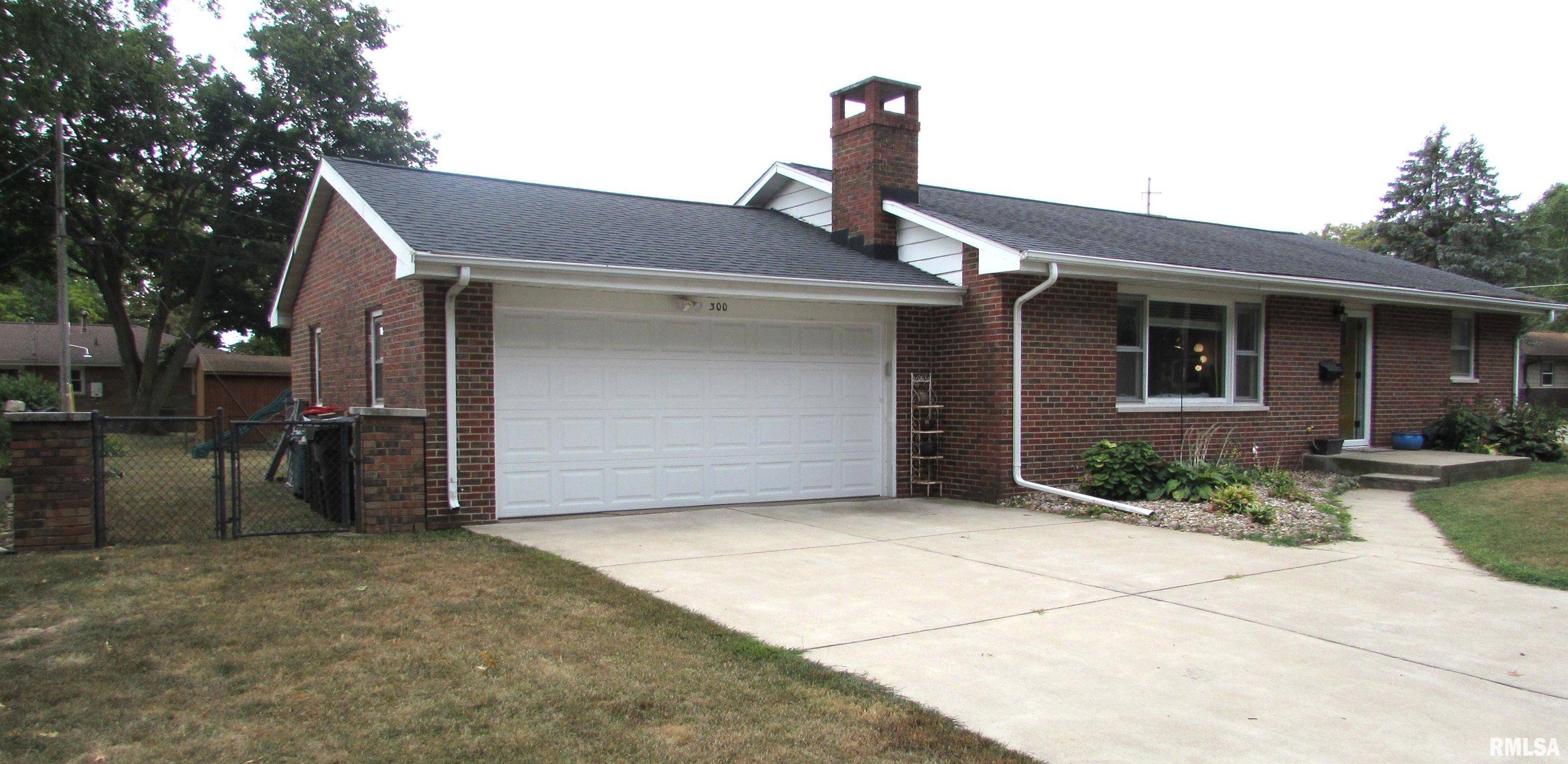 Pekin, IL 61554,300 LAKESIDE AVE