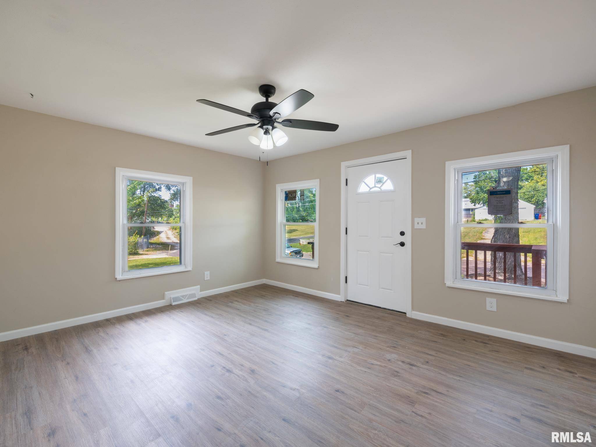 Peoria Heights, IL 61616,1404 E MONETA AVE