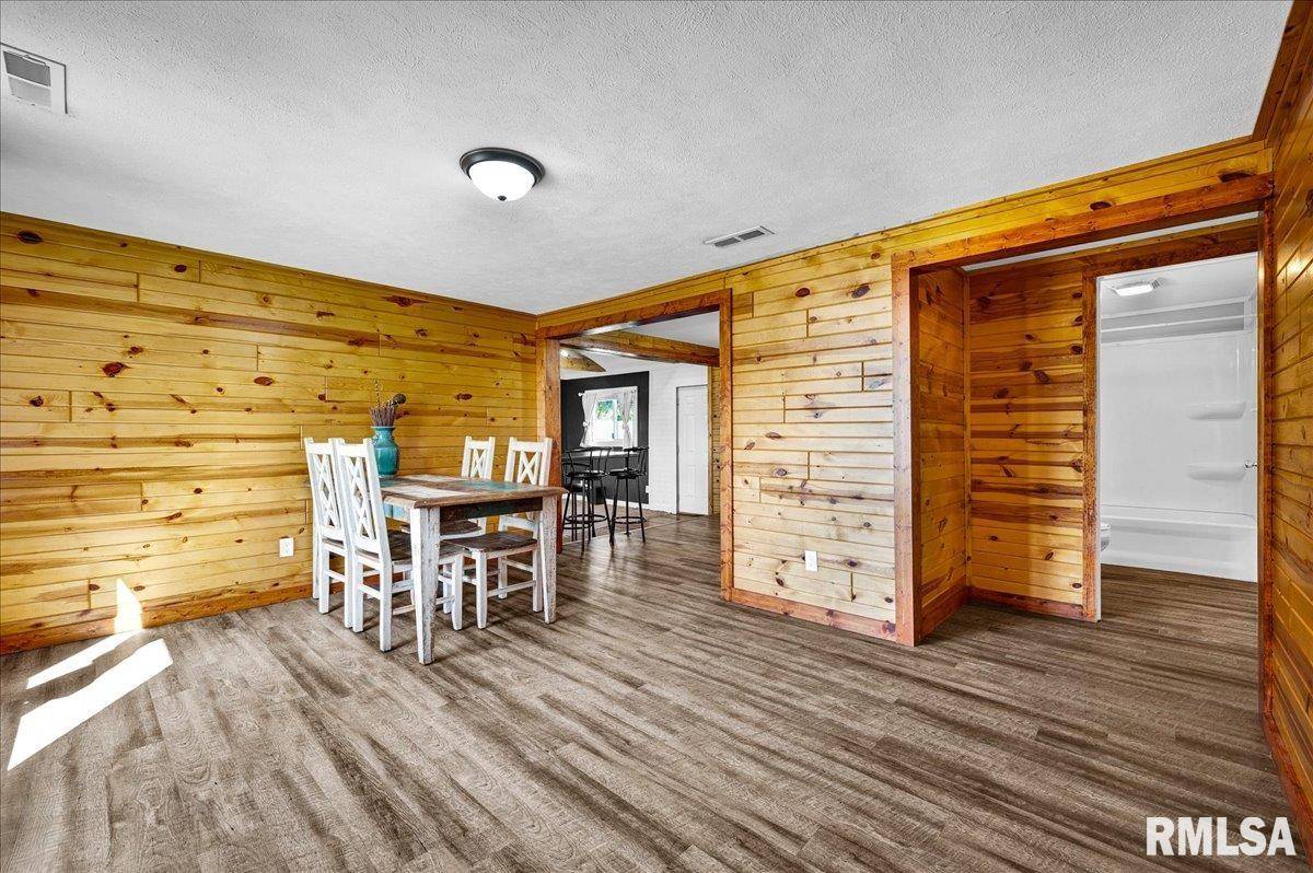 Washington, IL 61571,104 CHERRY LN