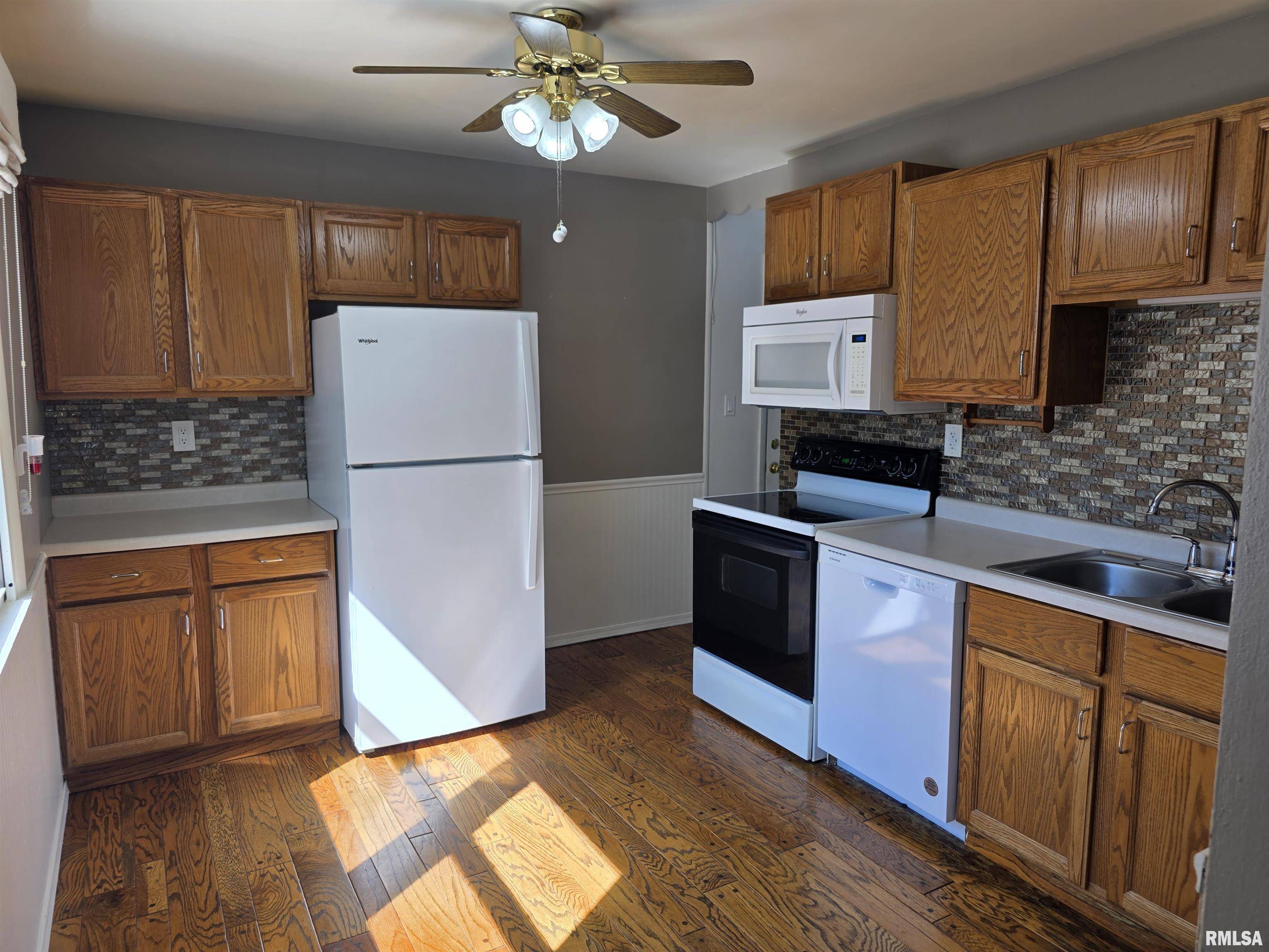 Peoria, IL 61614,5225 N HAMILTON RD