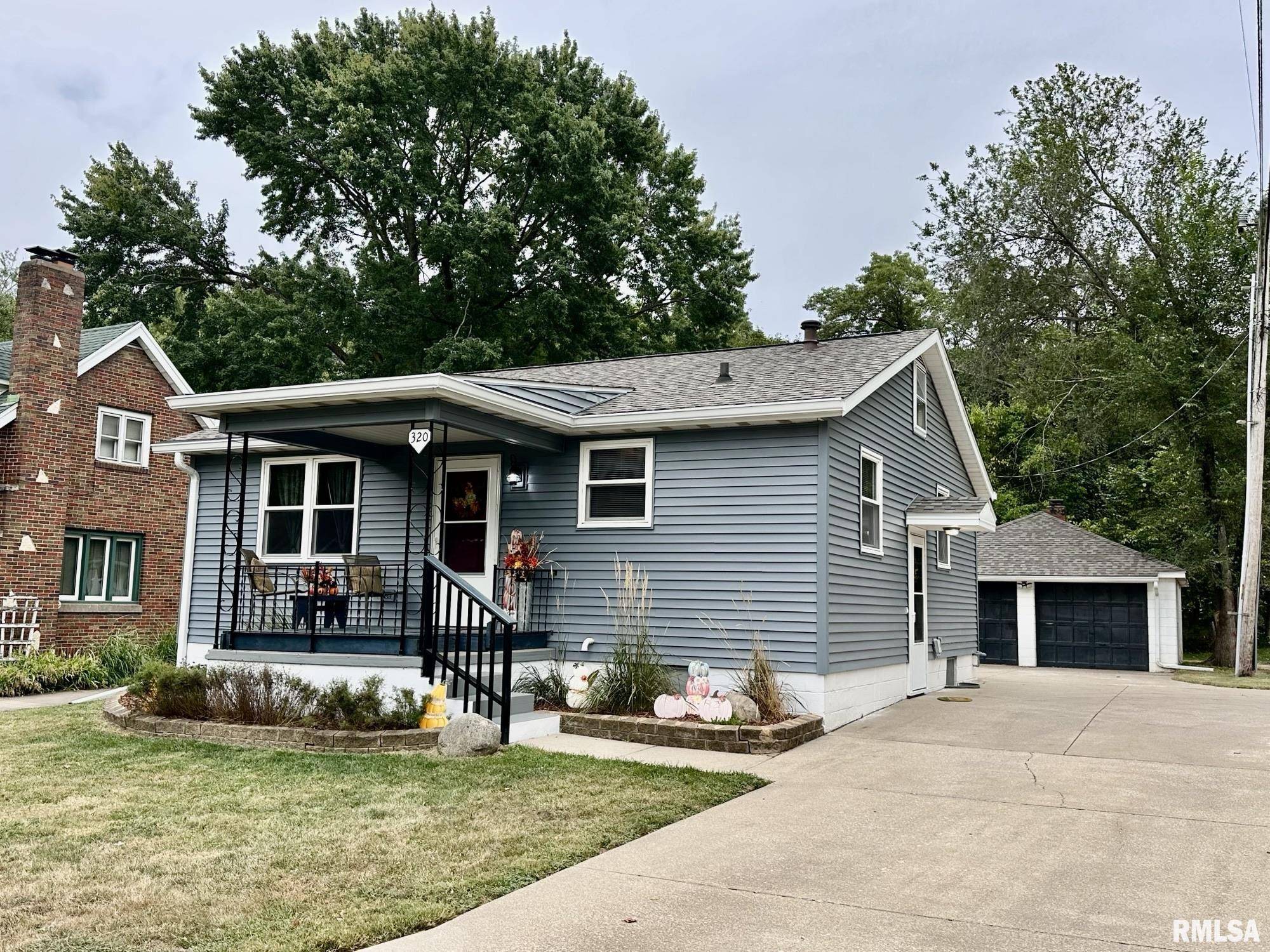 Creve Coeur, IL 61610,320 EHRETT ST