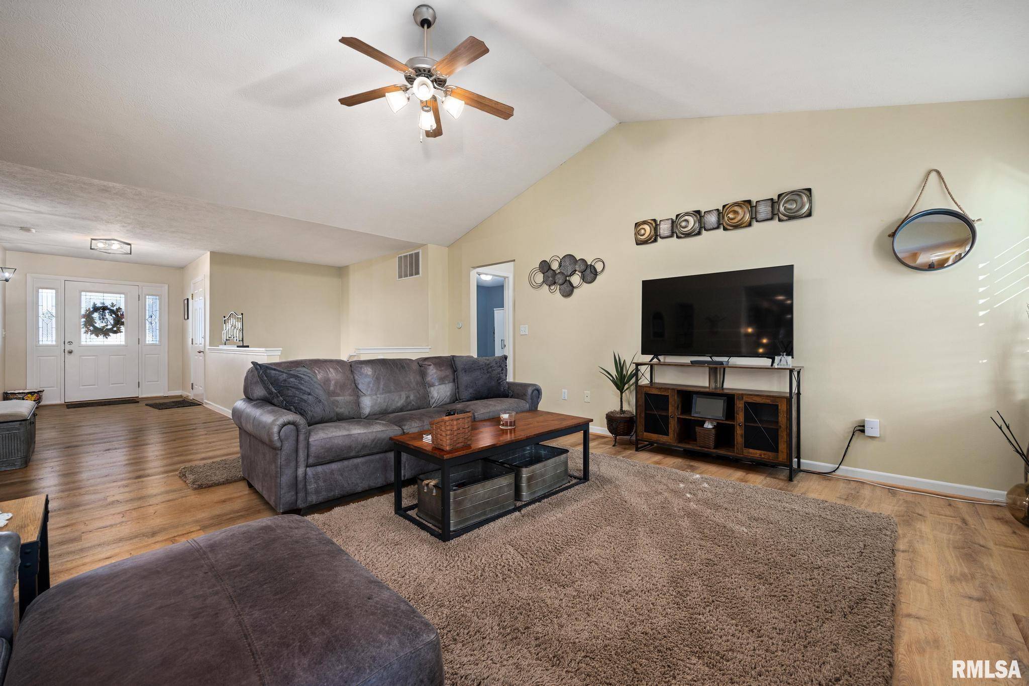 Edwards, IL 61528,5512 W BARBERRY CT