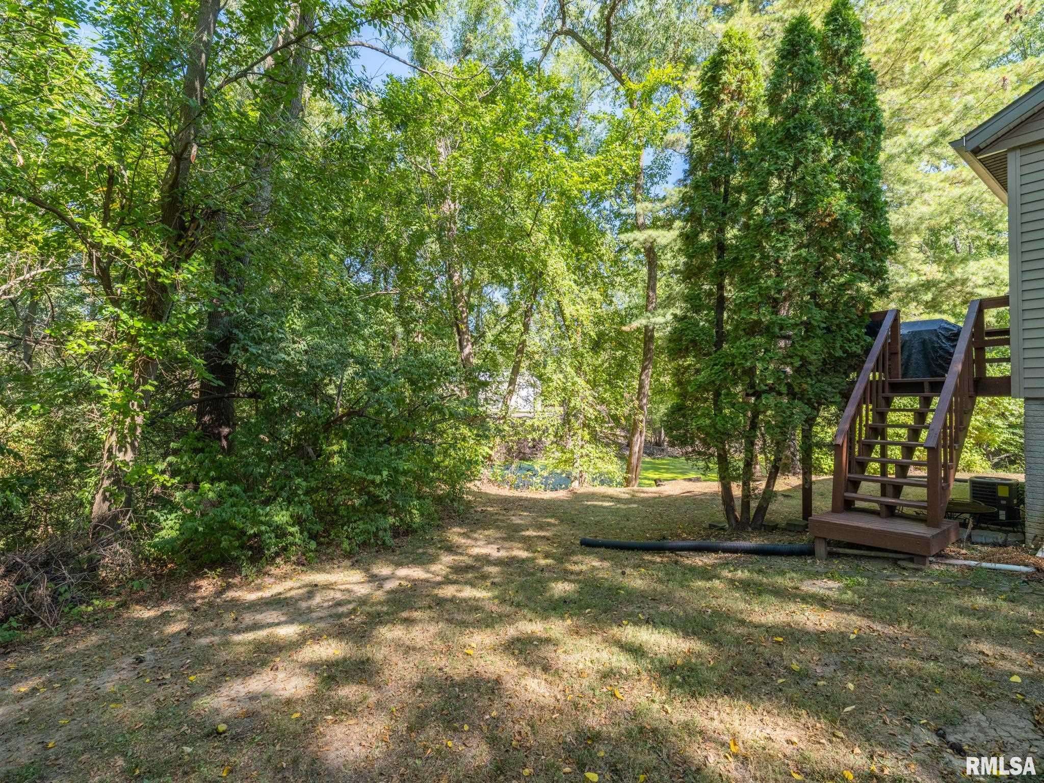 East Peoria, IL 61611,1513 BLOOMINGTON RD