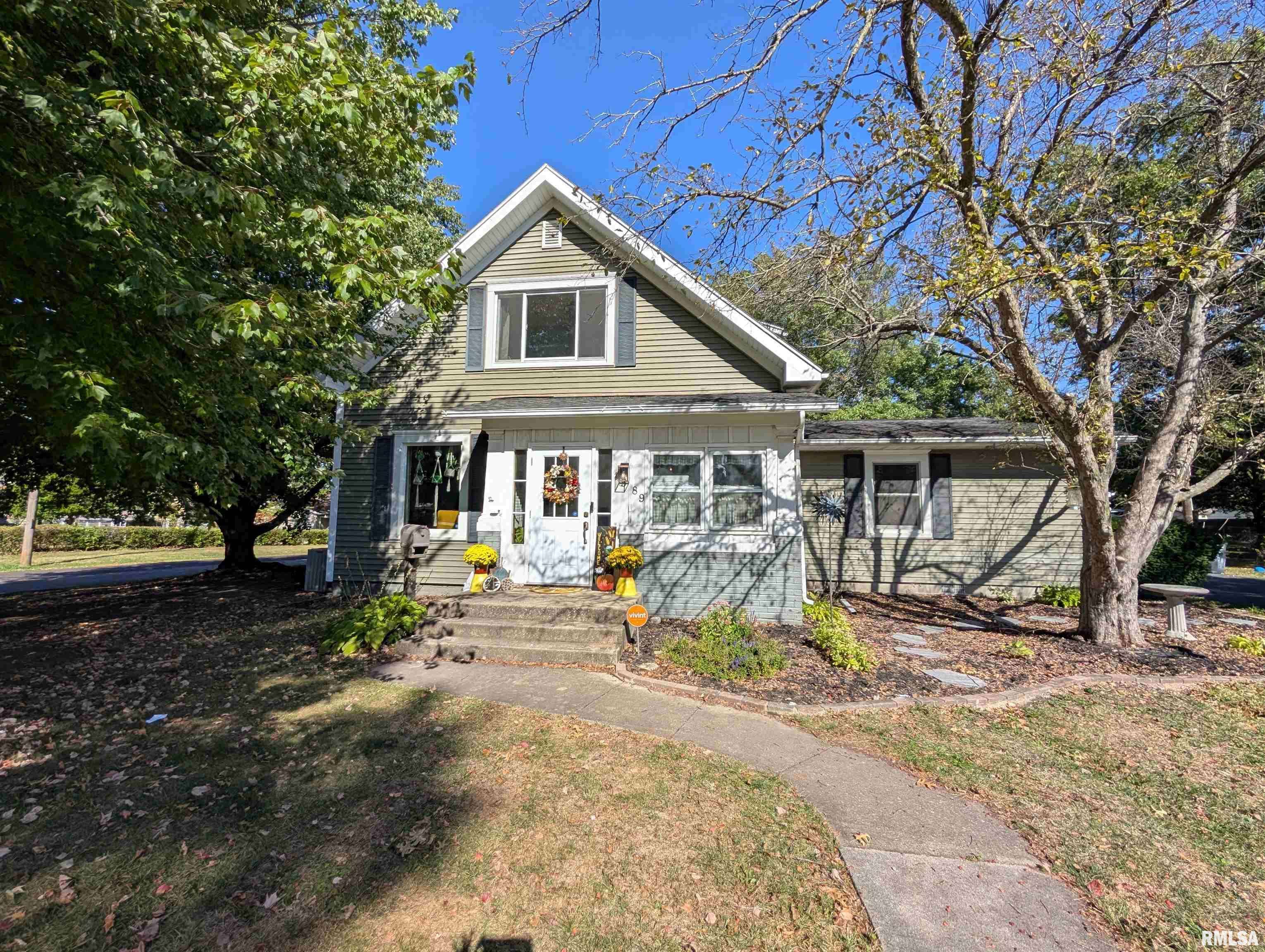 Galesburg, IL 61401,1589 W WATER ST