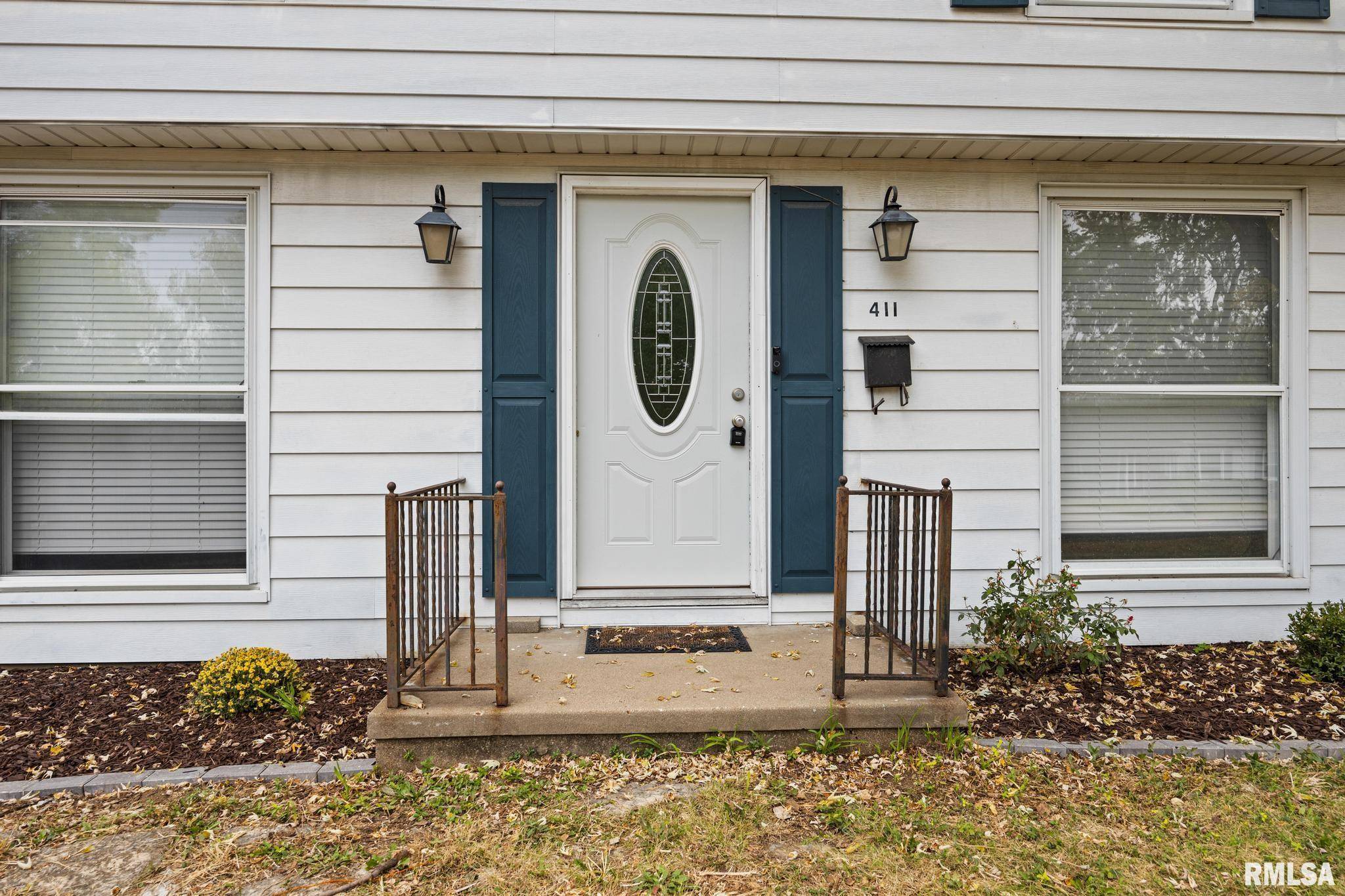 Peoria, IL 61614,411 W KNOLL CREST DR