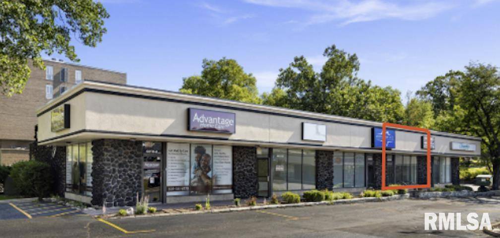 Peoria, IL 61614,4410 N KNOXVILLE AVE #Suite D