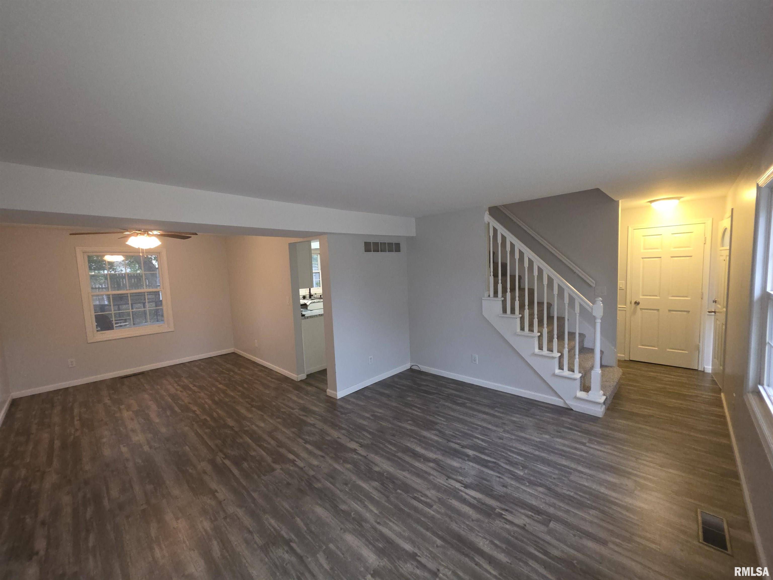 Peoria, IL 61614,1507 W QUEENS COURT RD