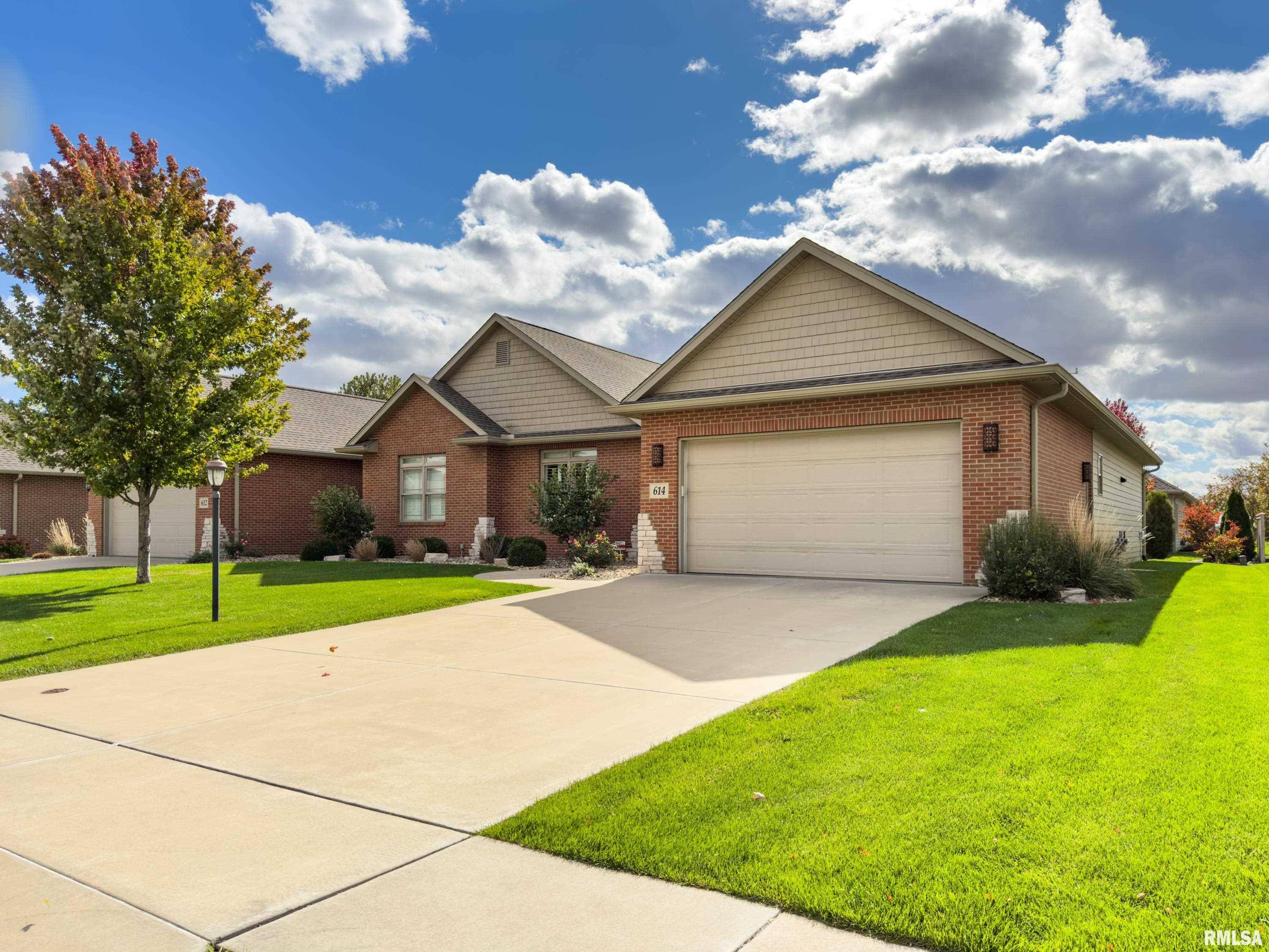 Morton, IL 61550,614 THORNRIDGE DR