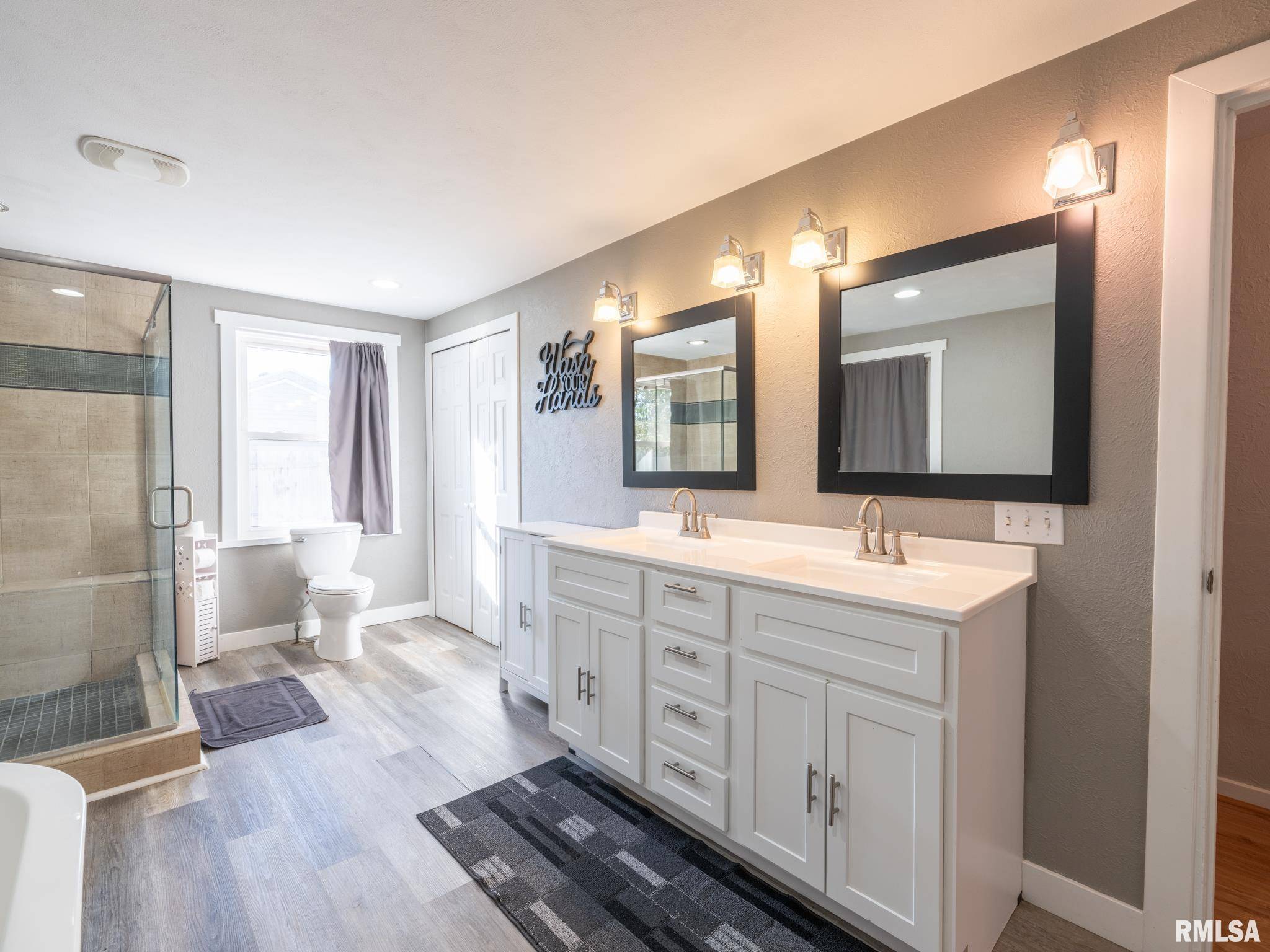 Pekin, IL 61554,1844 COURT ST