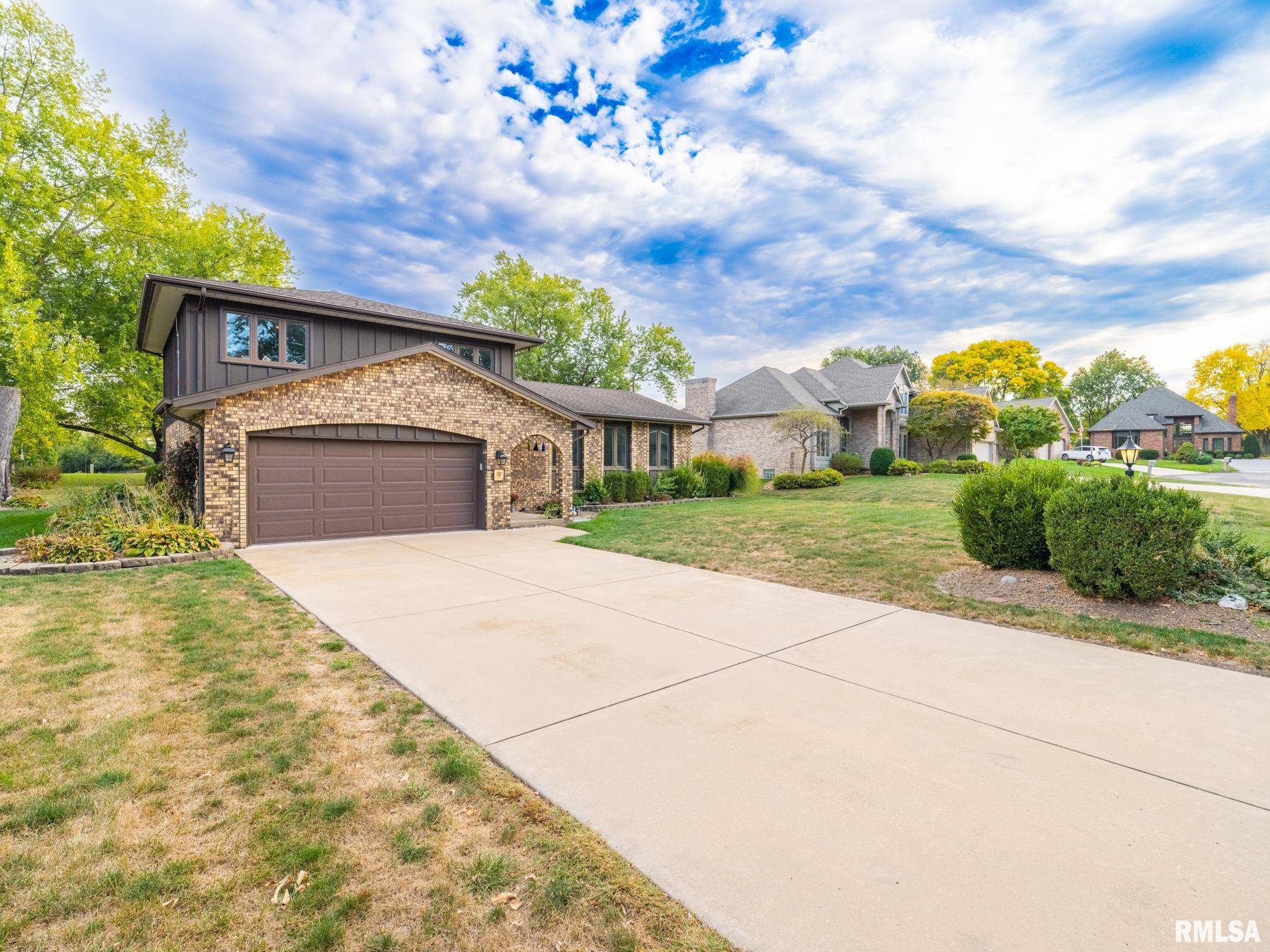 Pekin, IL 61554,9 CYPRESS PT