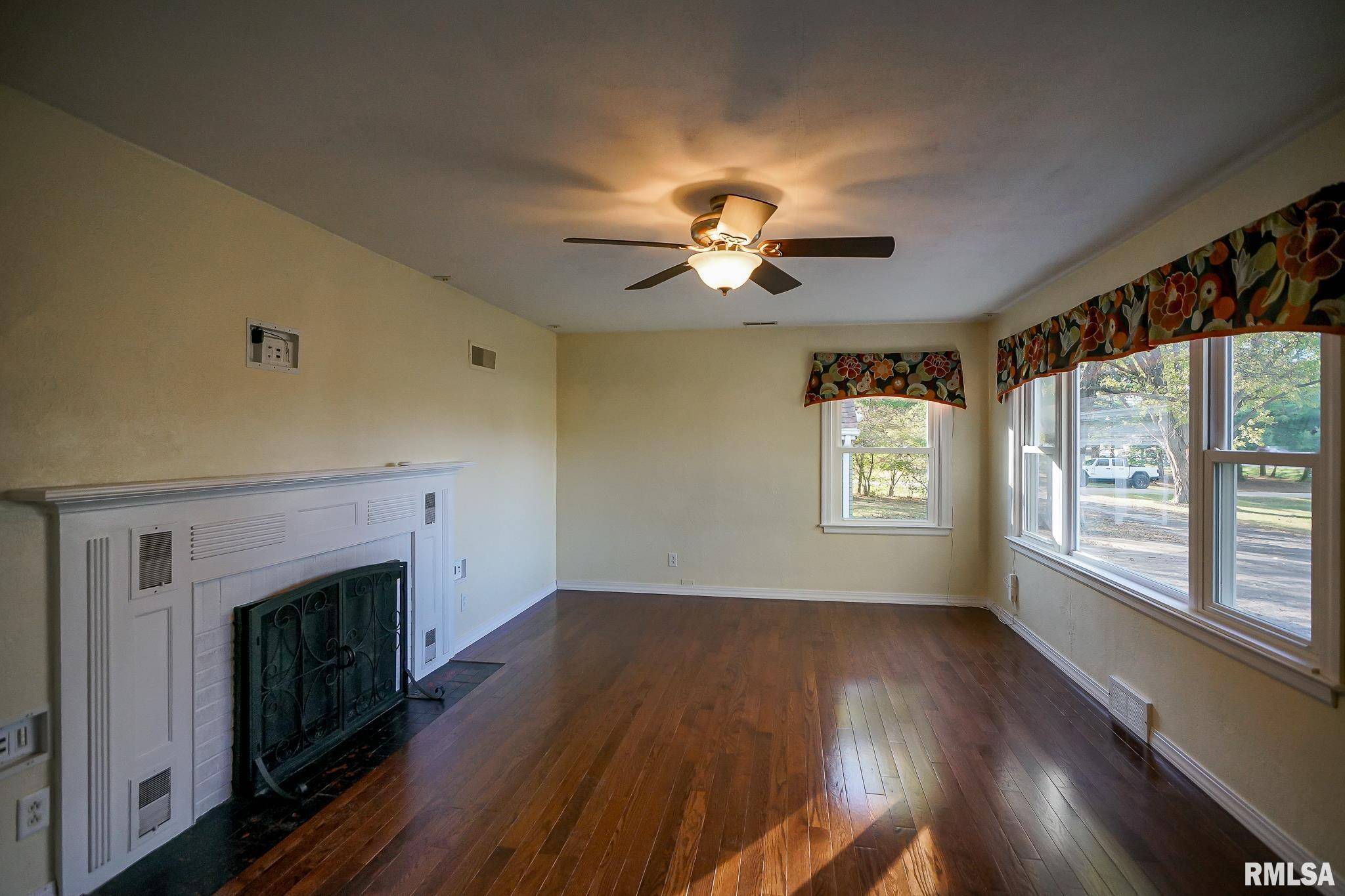 Peoria, IL 61615,1634 W ALTA RD