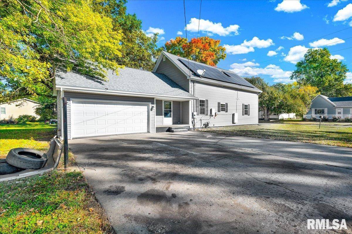 Canton, IL 61520,856 S 2ND AVE