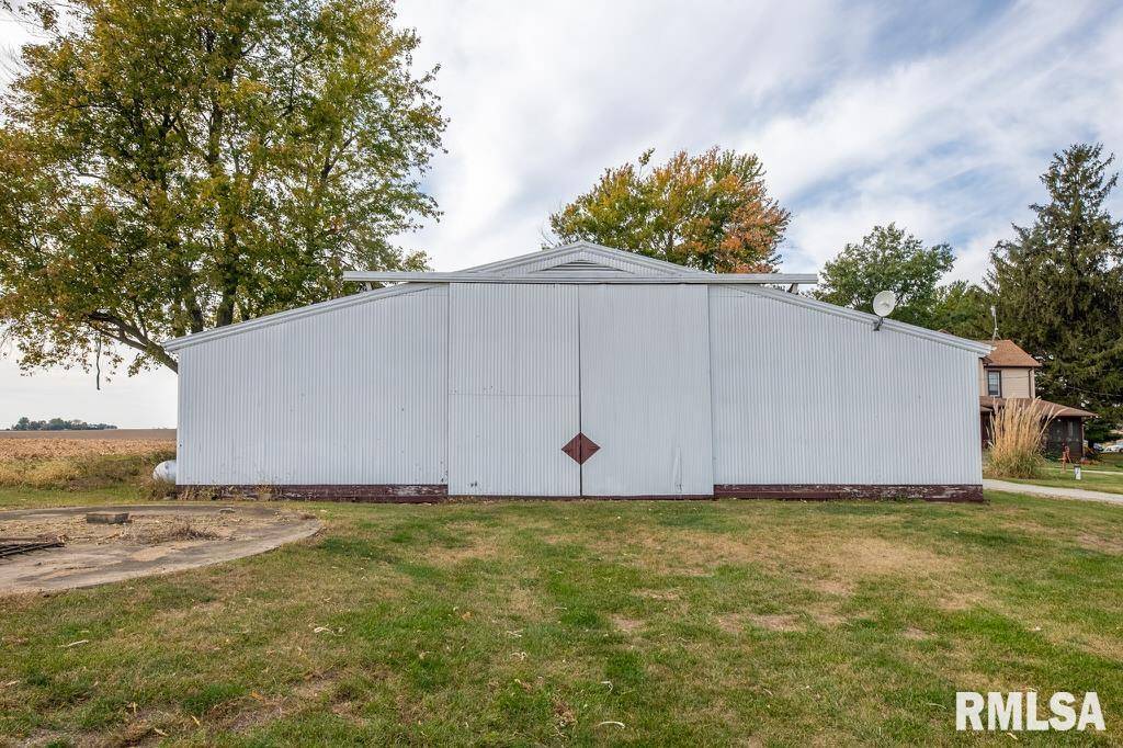 Eureka, IL 61530,1251 COUNTY ROAD 500 N