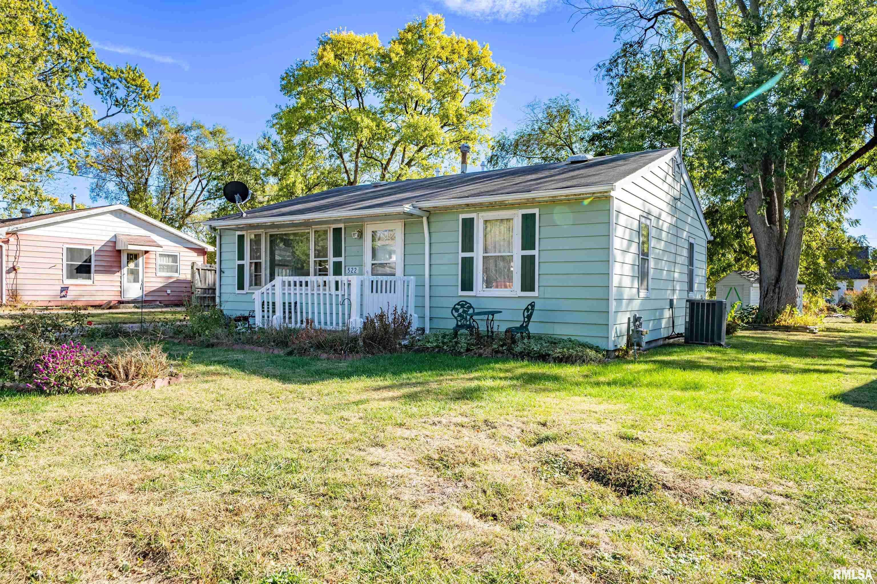 Farmington, IL 61531,522 E JENNINGS AVE