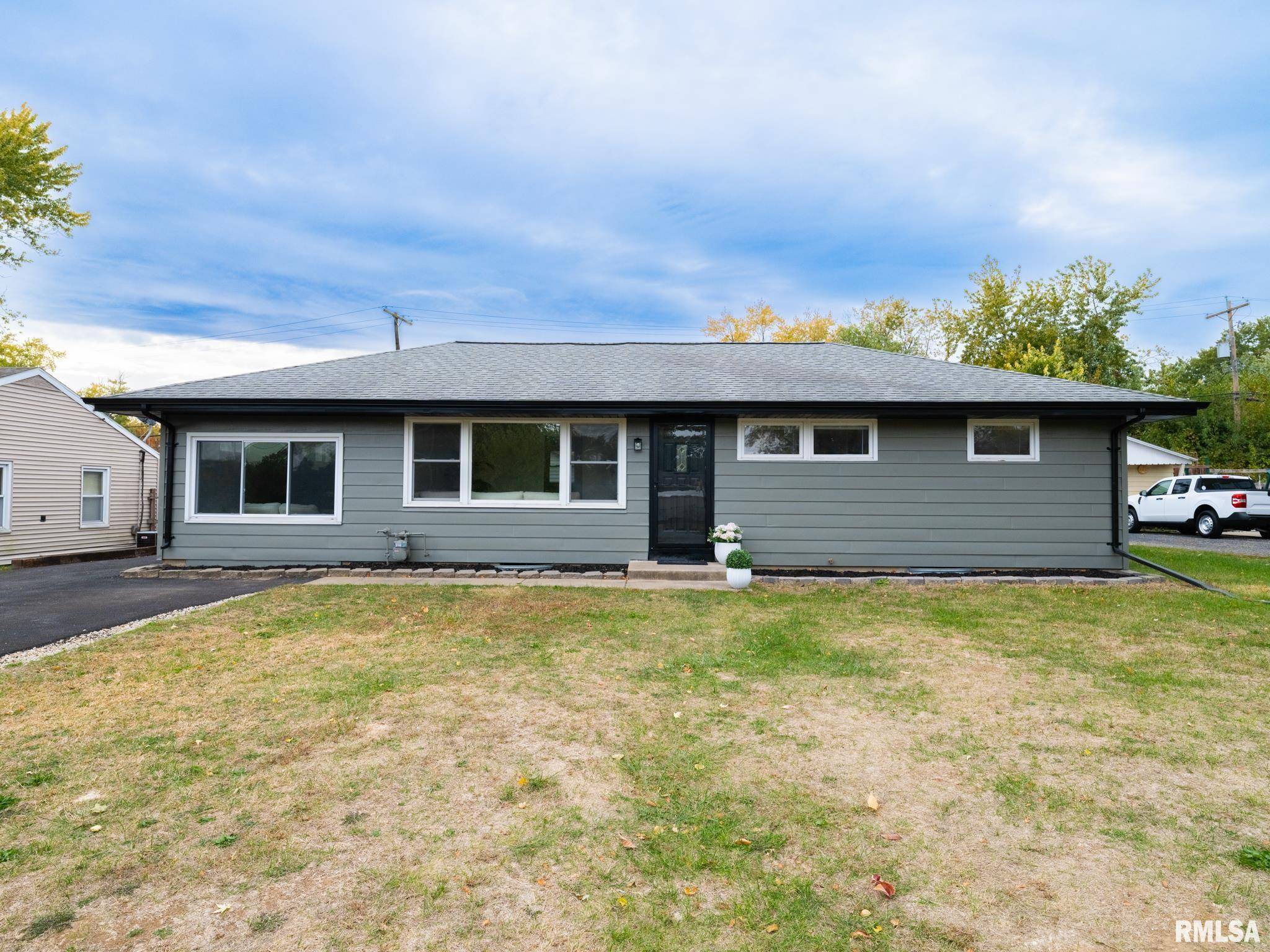 Peoria, IL 61614,5403 N HAMILTON RD