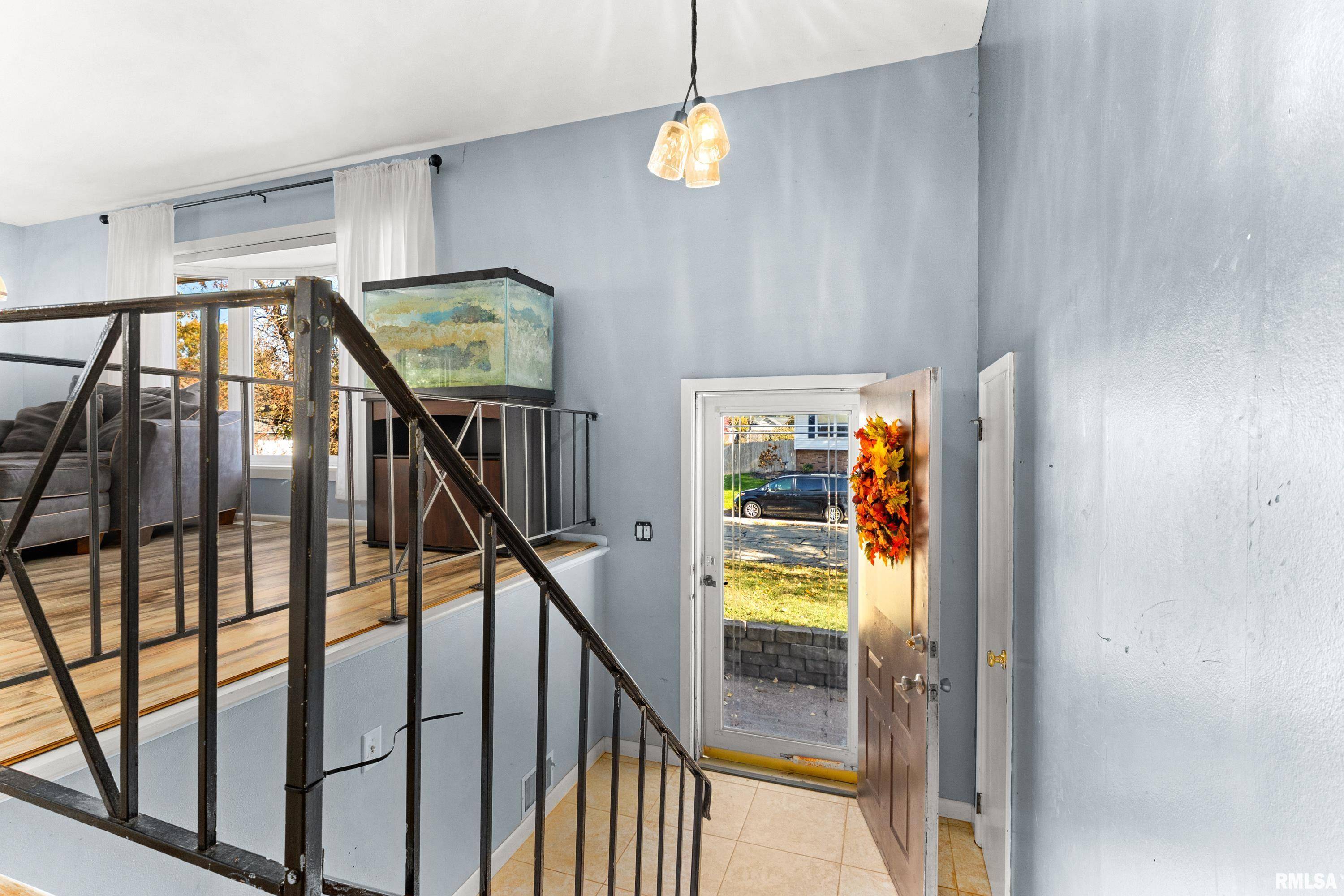 Morton, IL 61550,101 N OREGON AVE