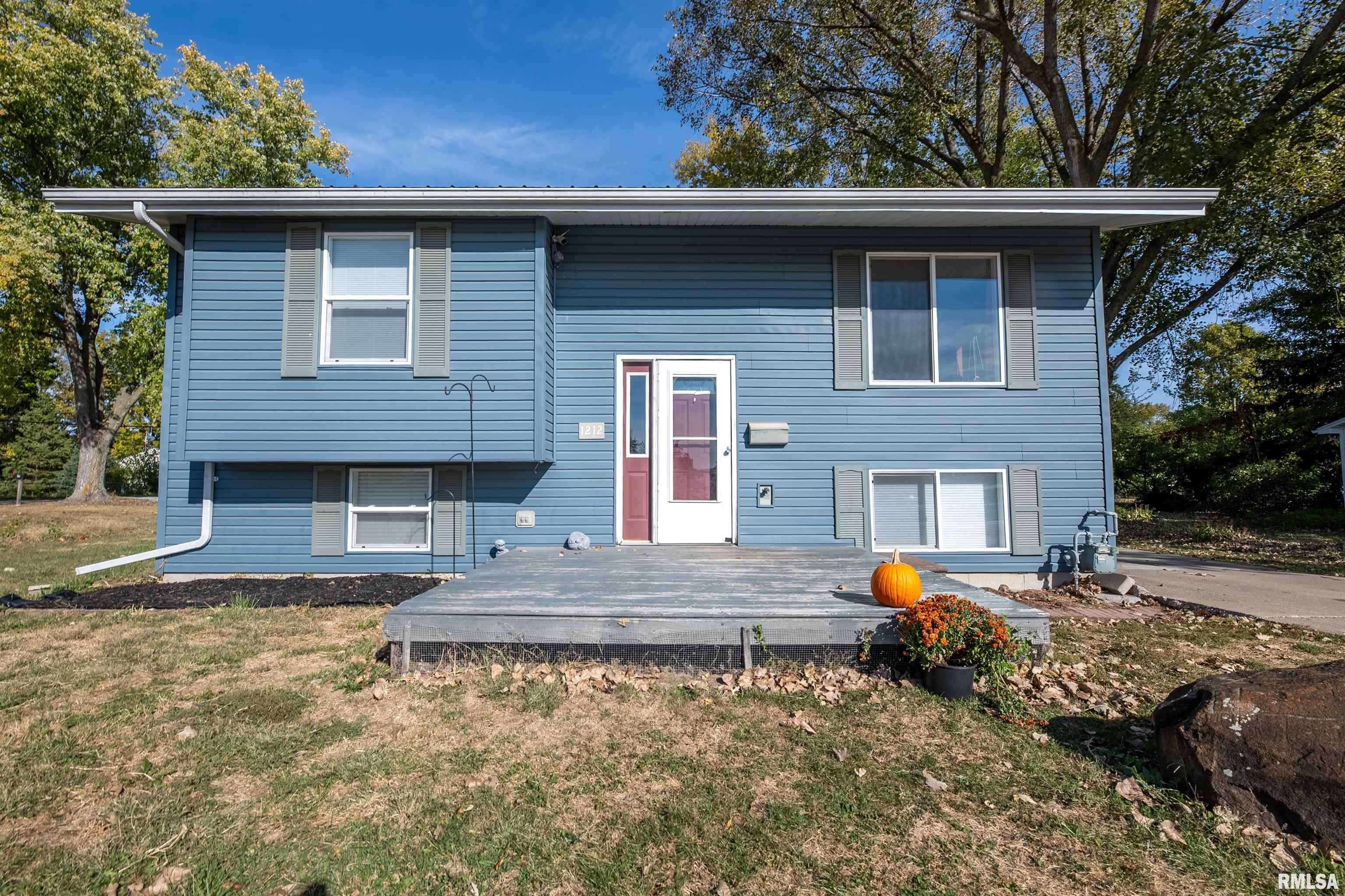 Macomb, IL 61455,1212 E ADAMS ST