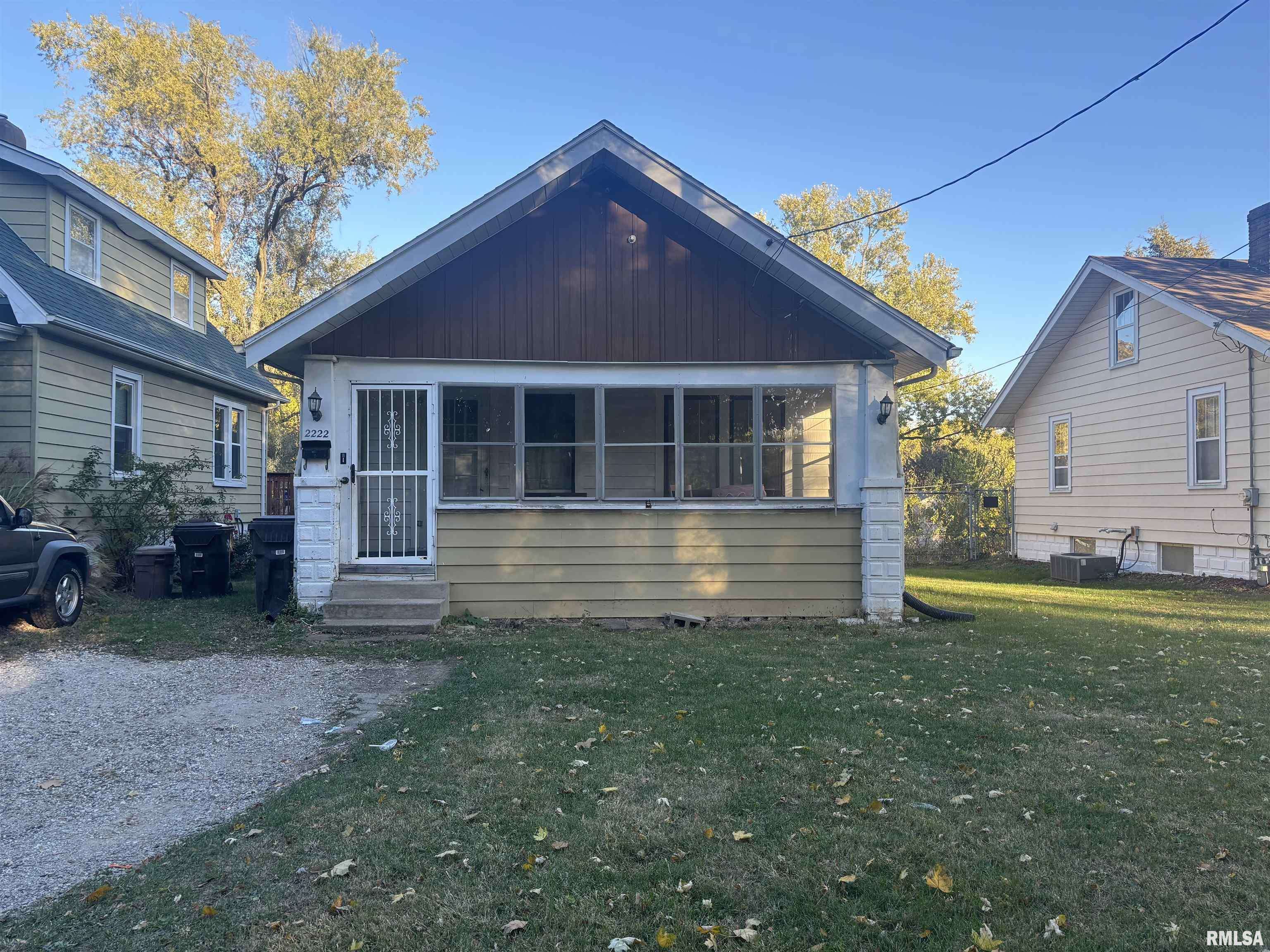 Peoria, IL 61604,2222 N ELLIS ST