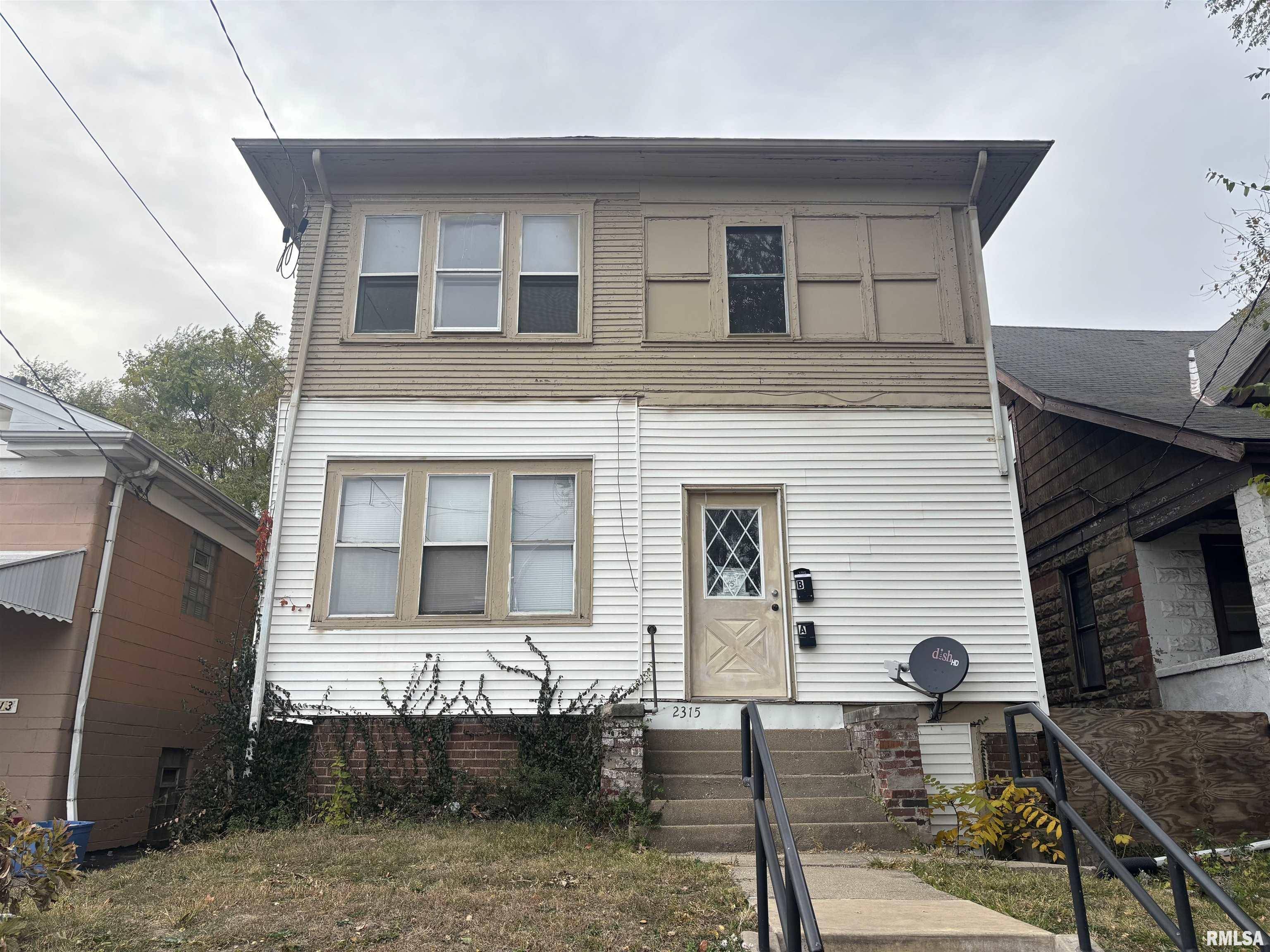 Peoria, IL 61604,2315 N SHERIDAN RD