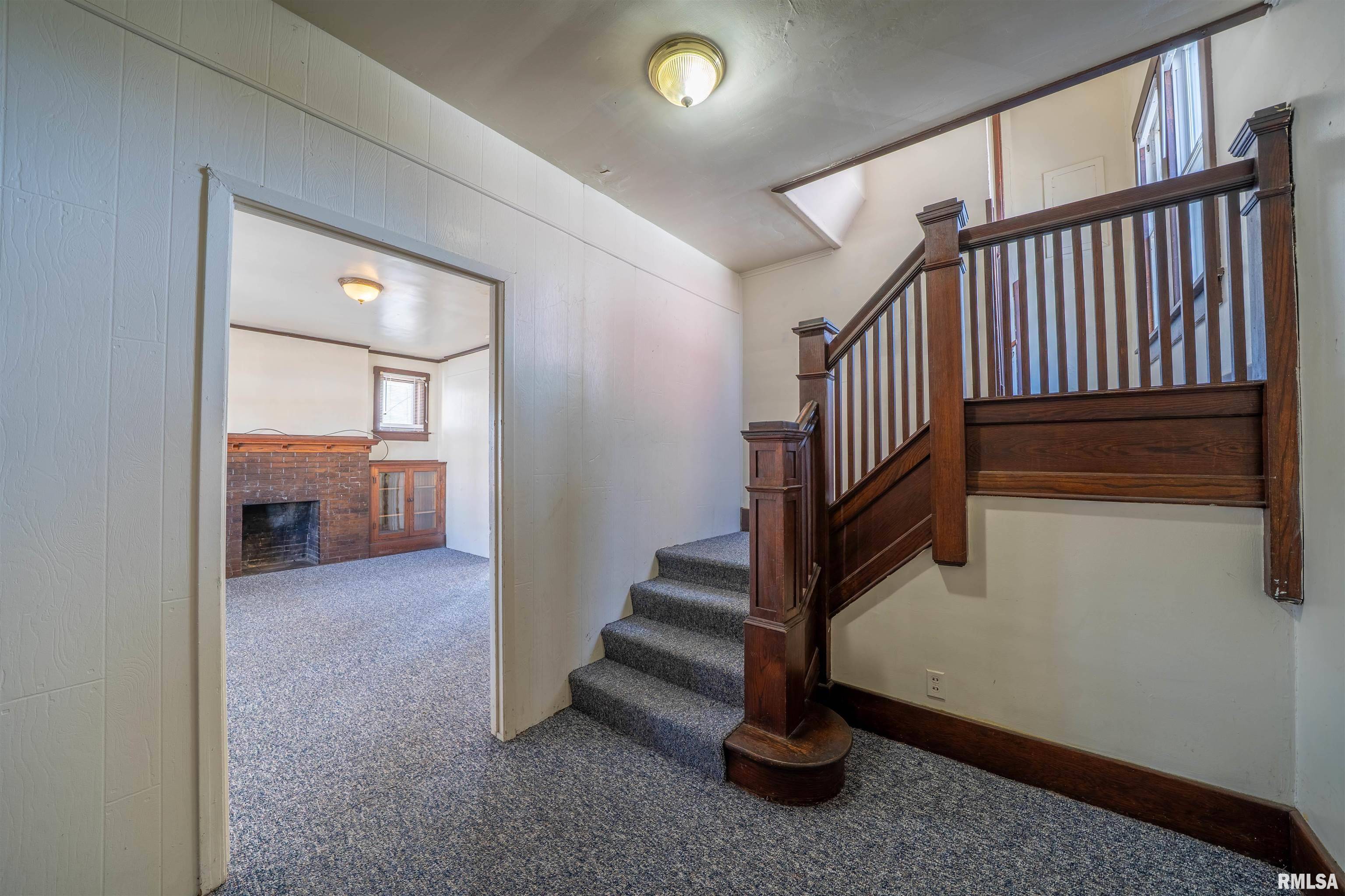 Peoria, IL 61606,1620 W FREDONIA AVE