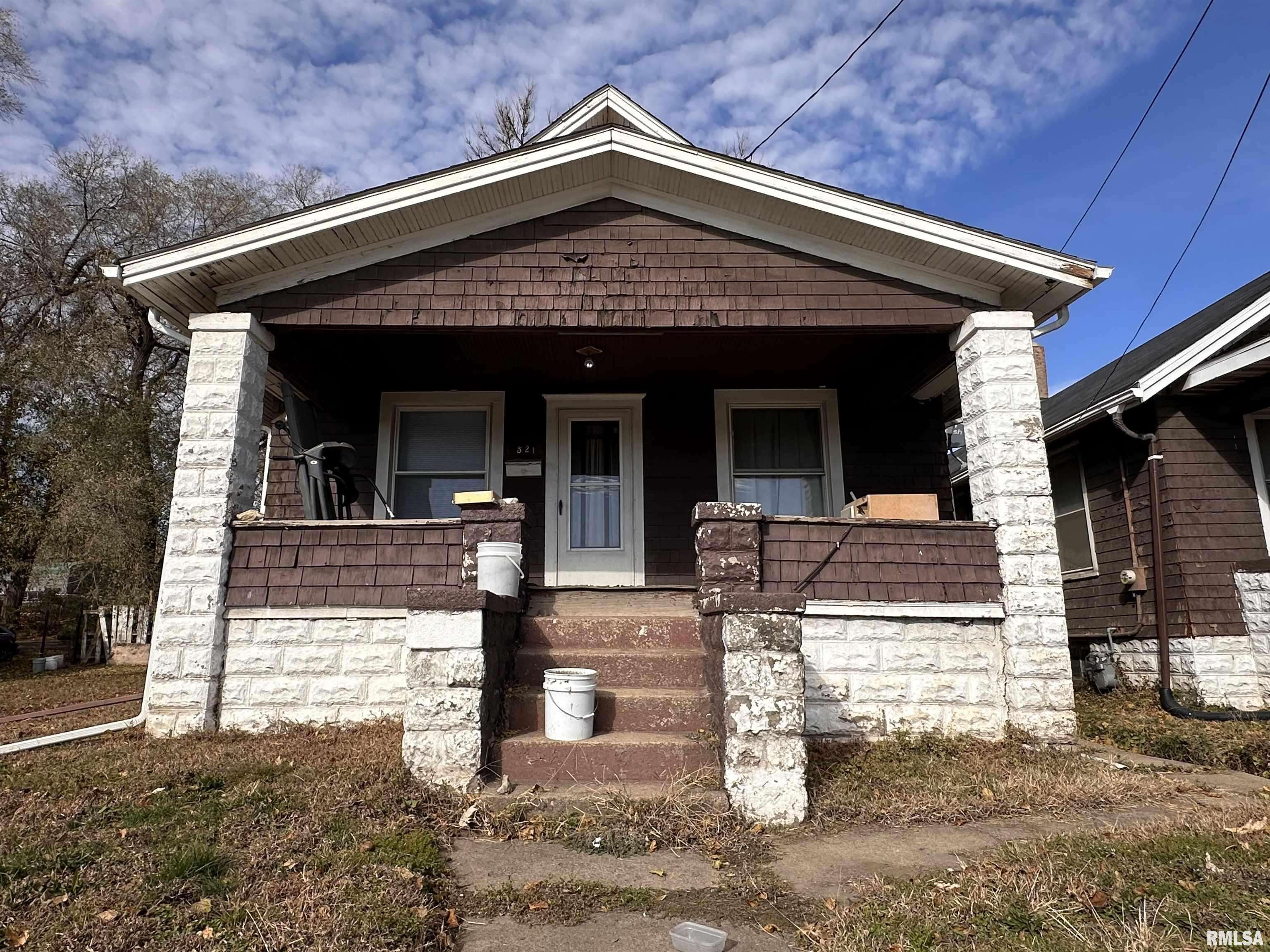 Peoria, IL 61605,3521 SW ADAMS ST