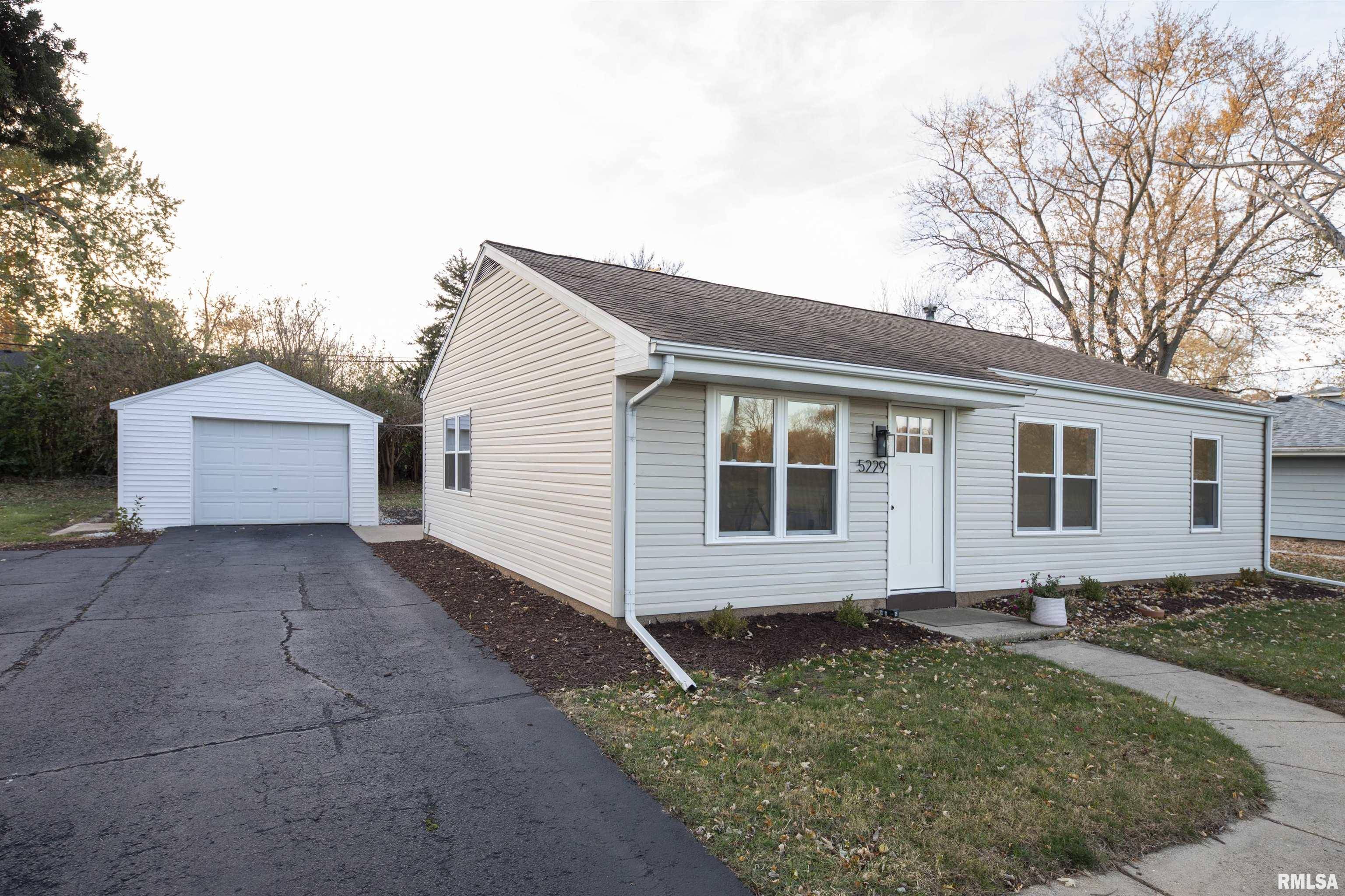 Peoria, IL 61614,5229 N HAMILTON RD