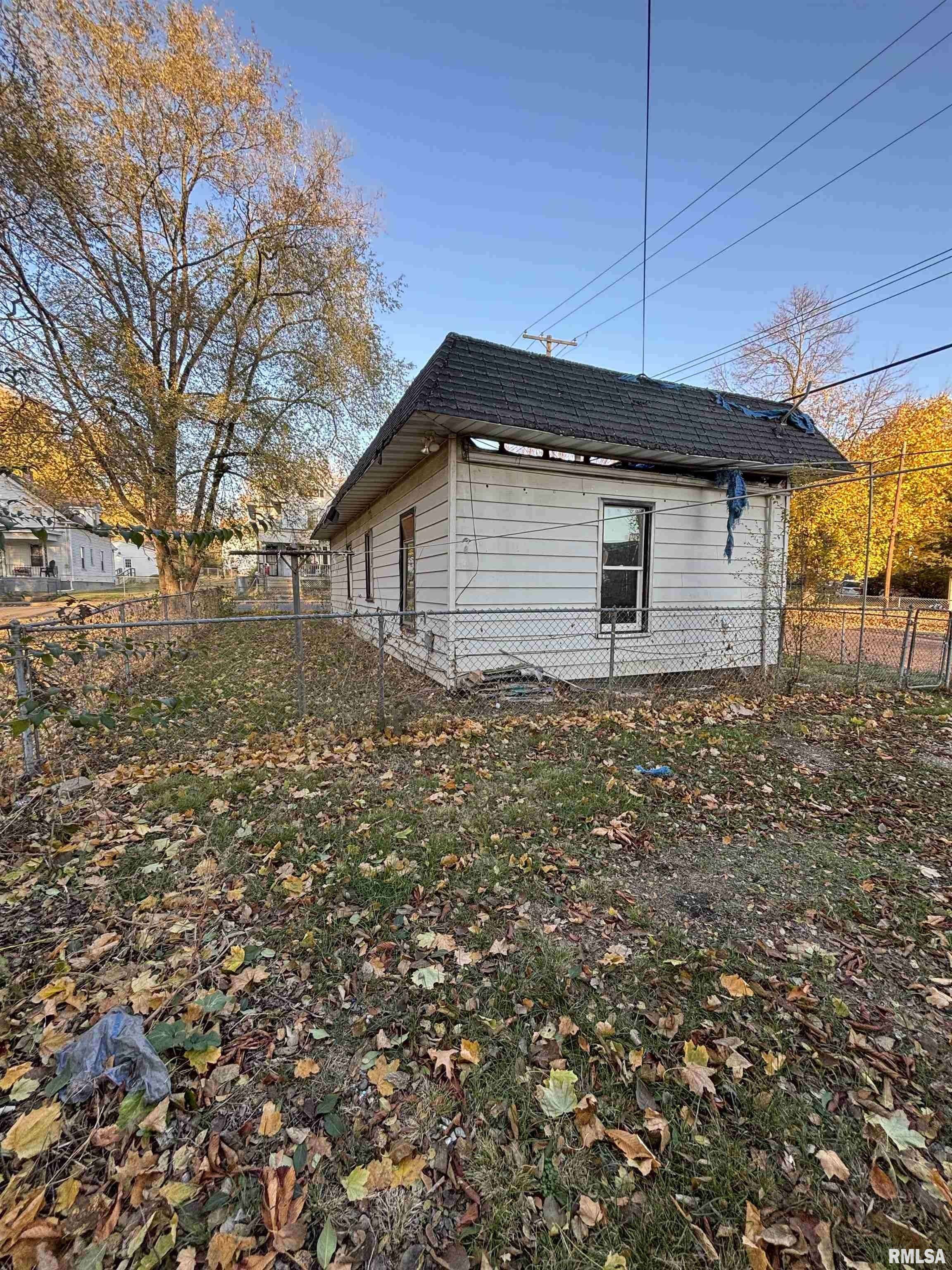 Peoria, IL 61603,2414 NE MONROE ST