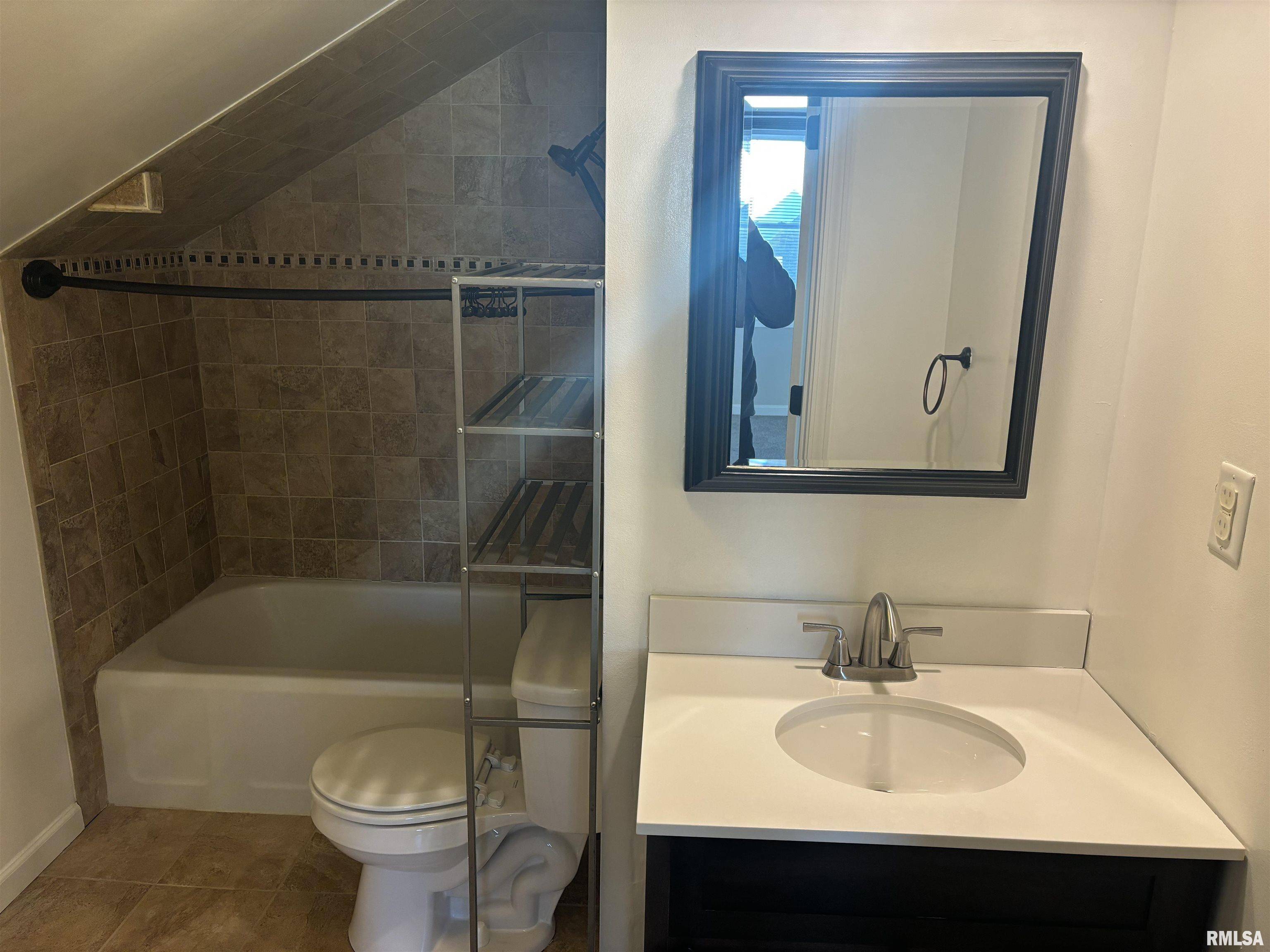 West Peoria, IL 61604,2623 W ROHMANN AVE