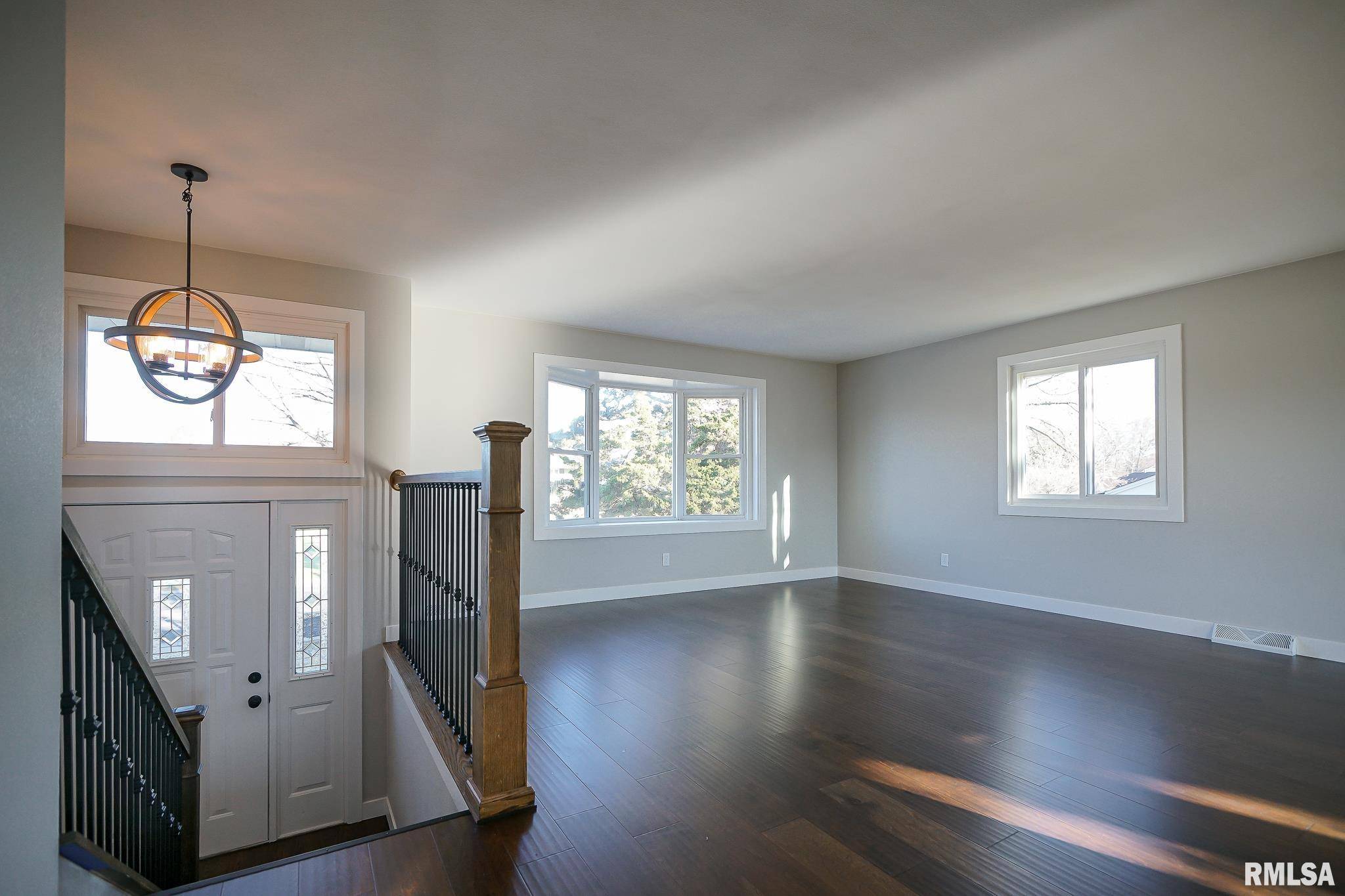 Peoria, IL 61607,5632 W OVERLAND PASS