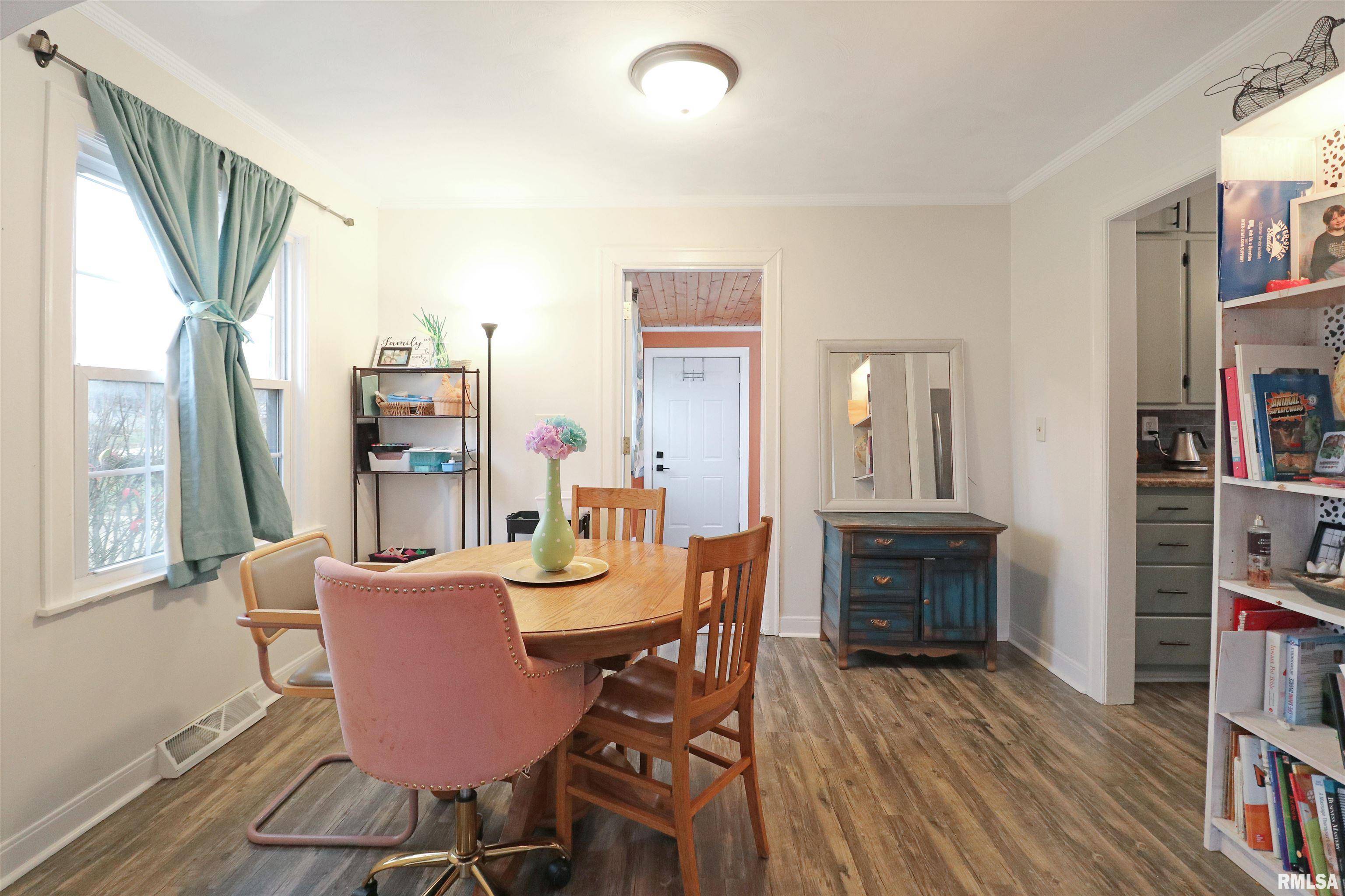 Chillicothe, IL 61523,810 N BENEDICT ST