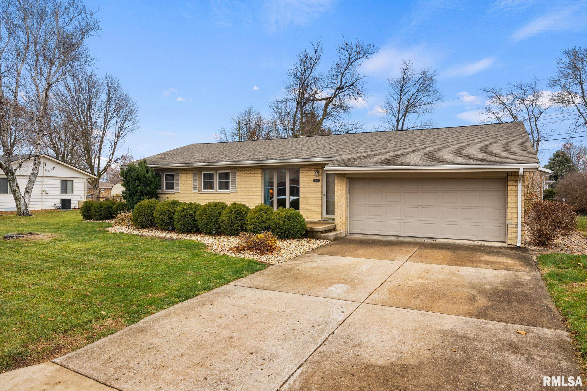 Morton, IL 61550,110 E MAYWOOD ST