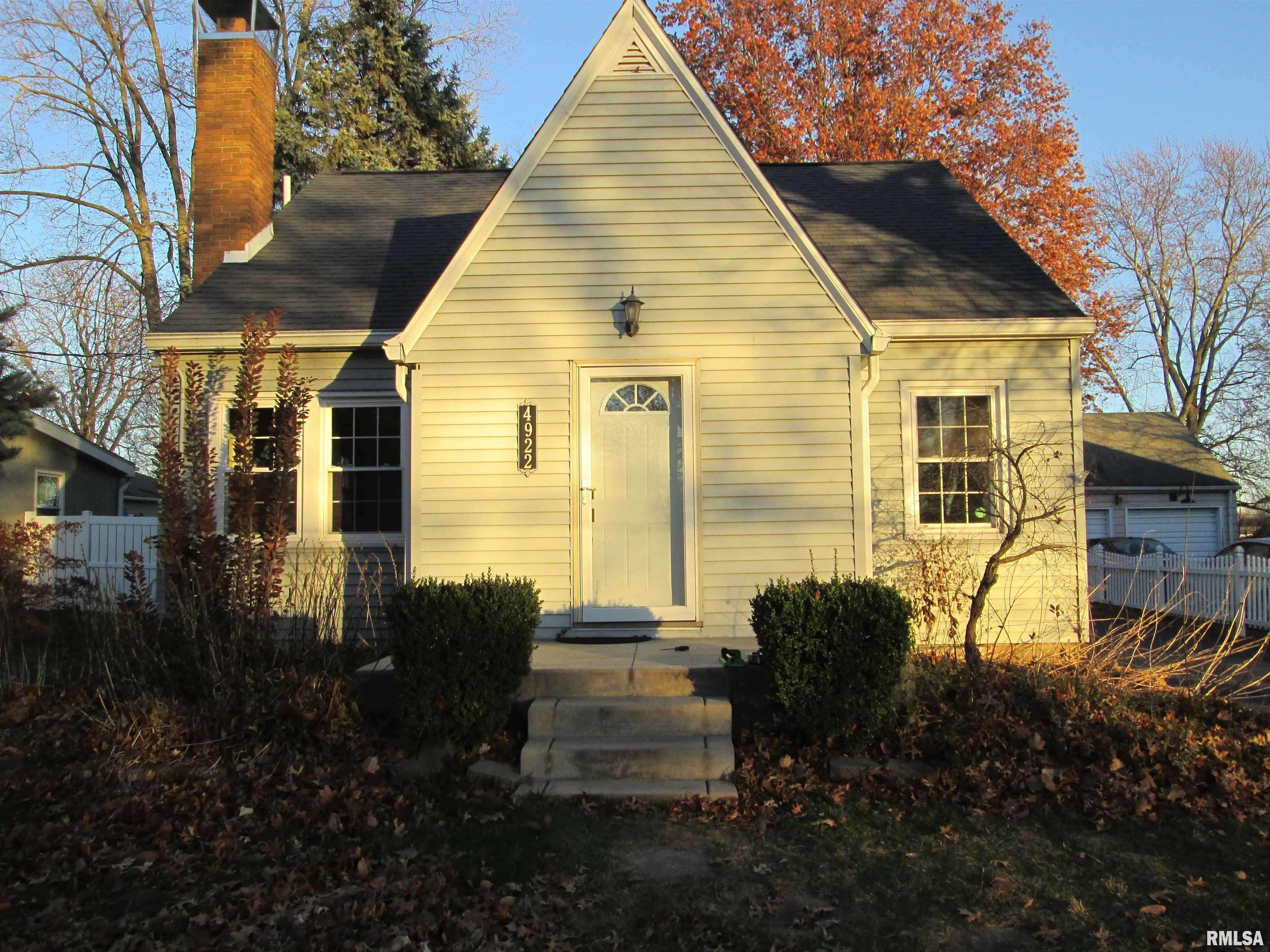 Peoria, IL 61614,4922 N ENDRES AVE