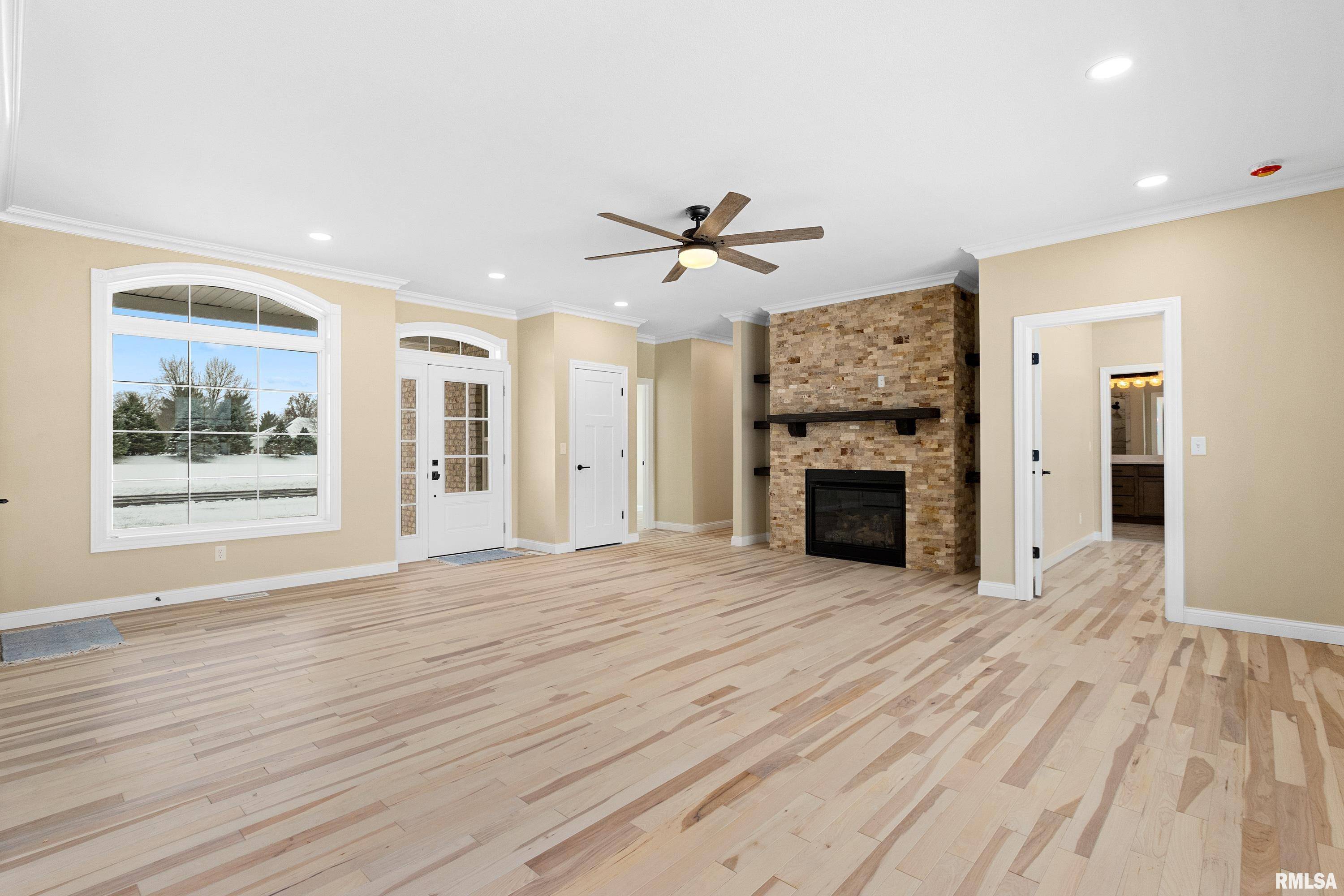 Pekin, IL 61554,3735 GRANDVIEW CT