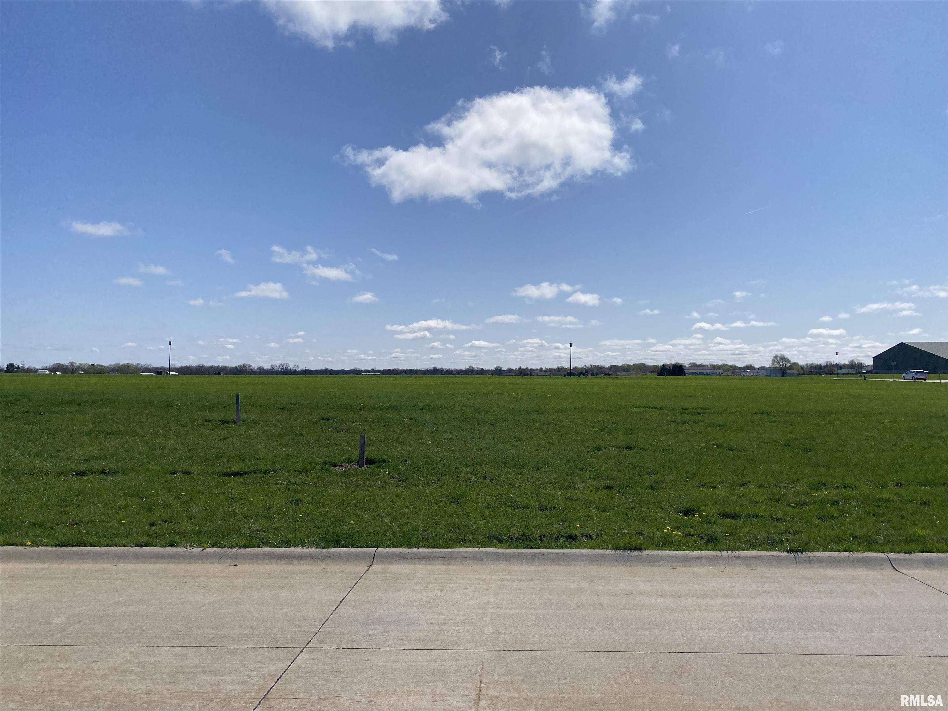 Geneseo, IL 61254,806 Book LN