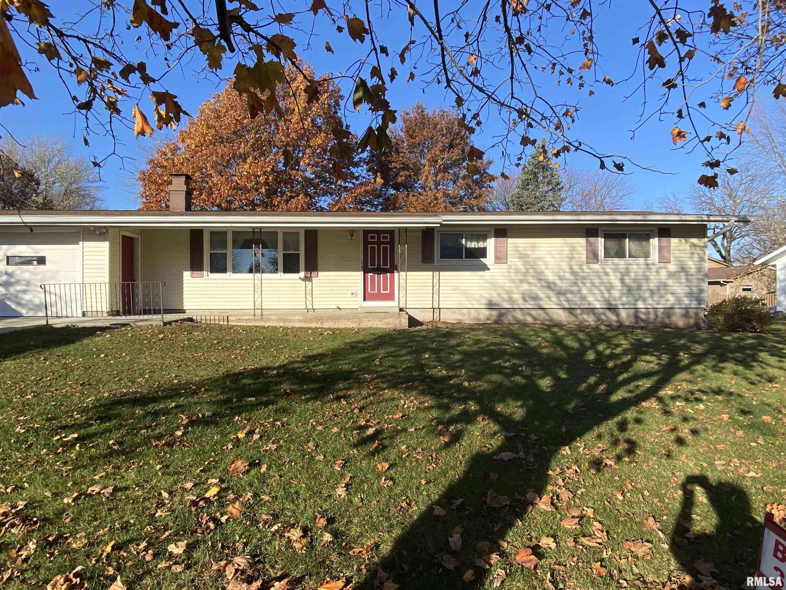 Cambridge, IL 61238,402 Minuet DR