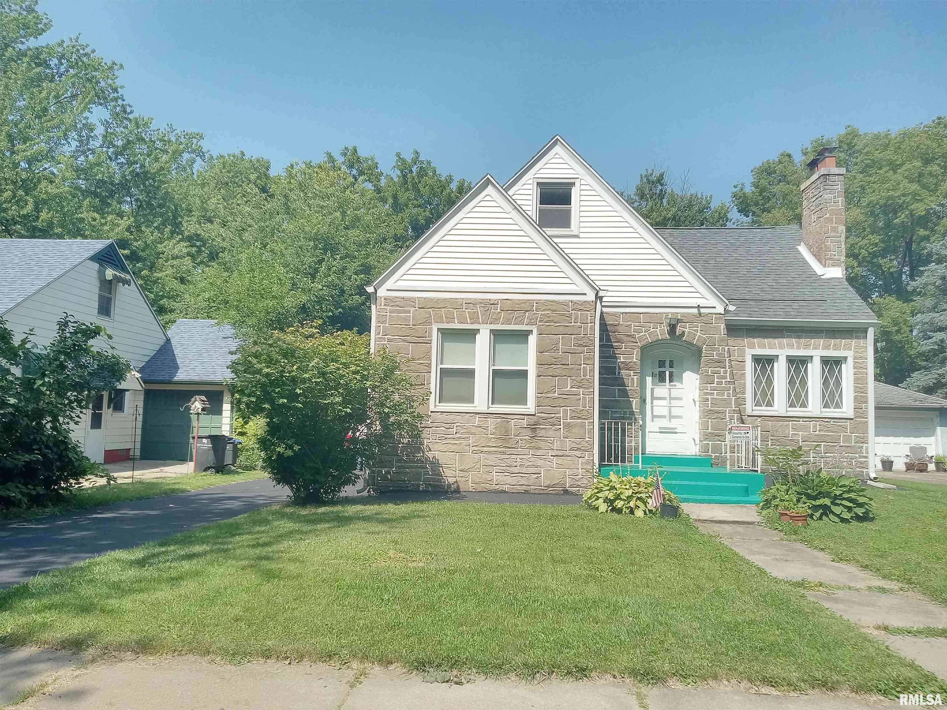Rock Island, IL 61201,4216 12TH ST