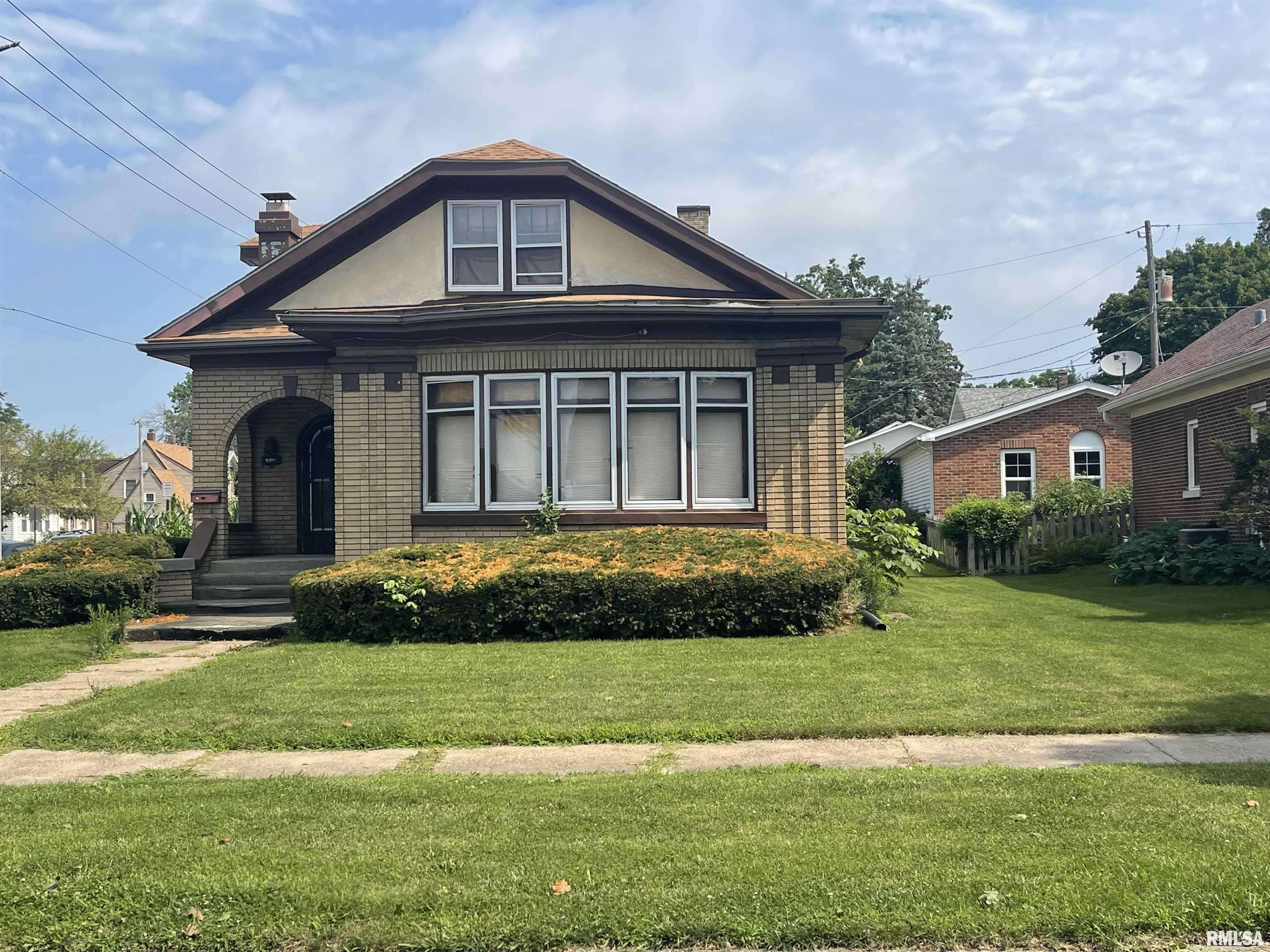 Rock Island, IL 61201,2401 21ST AVE