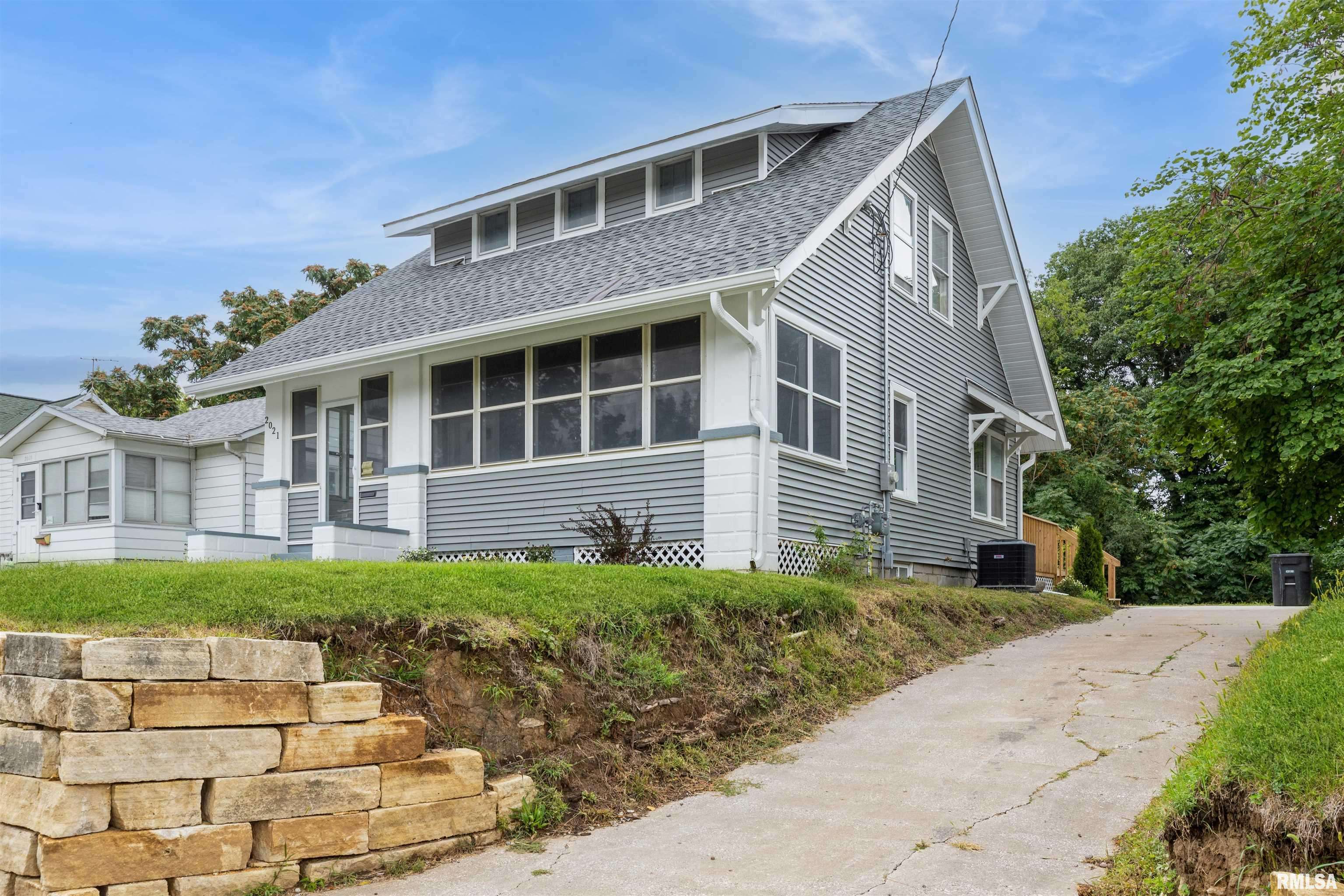 Rock Island, IL 61201,2021 17TH ST