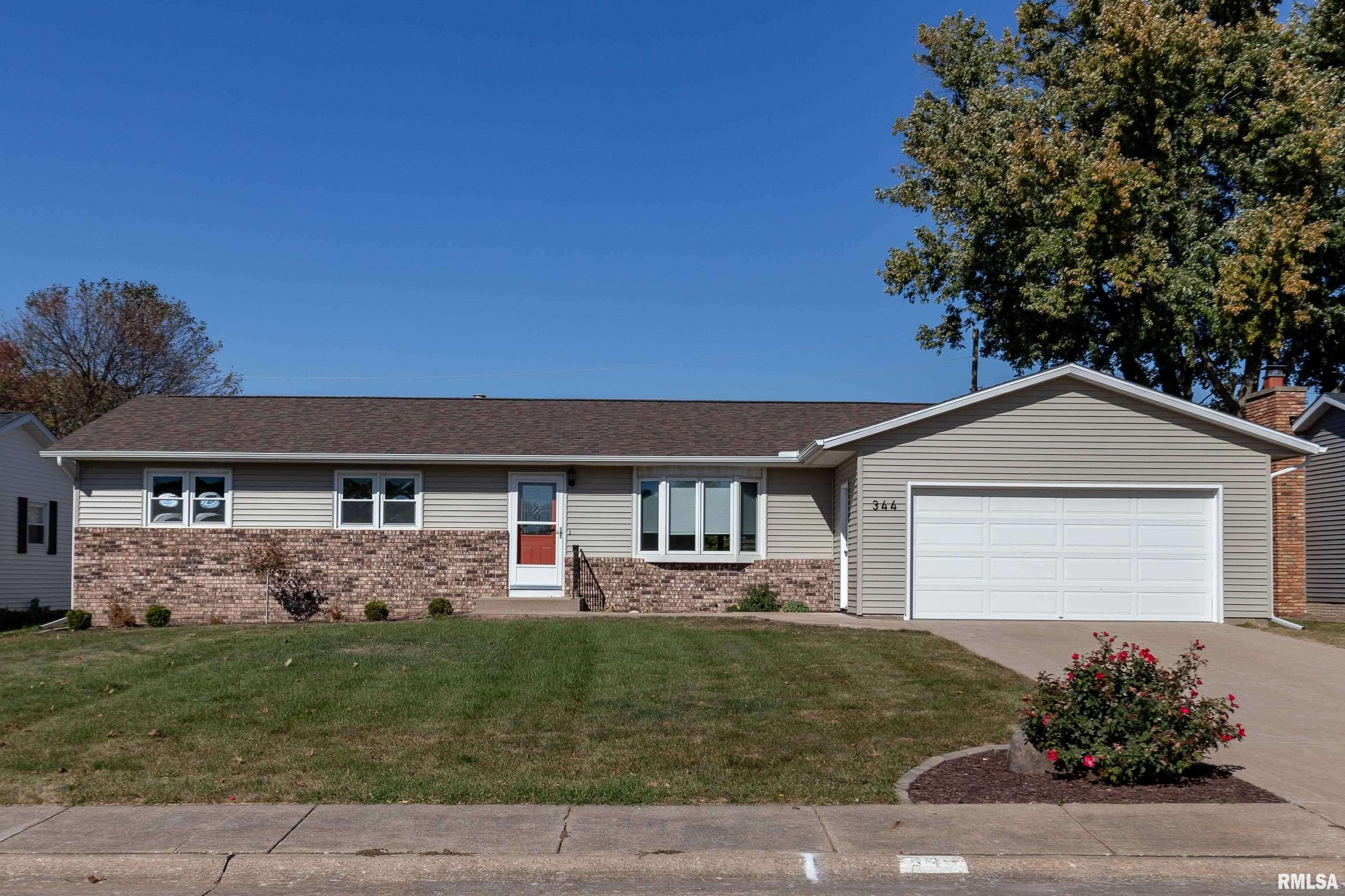 Walcott, IA 52773,344 W MEADOW LN