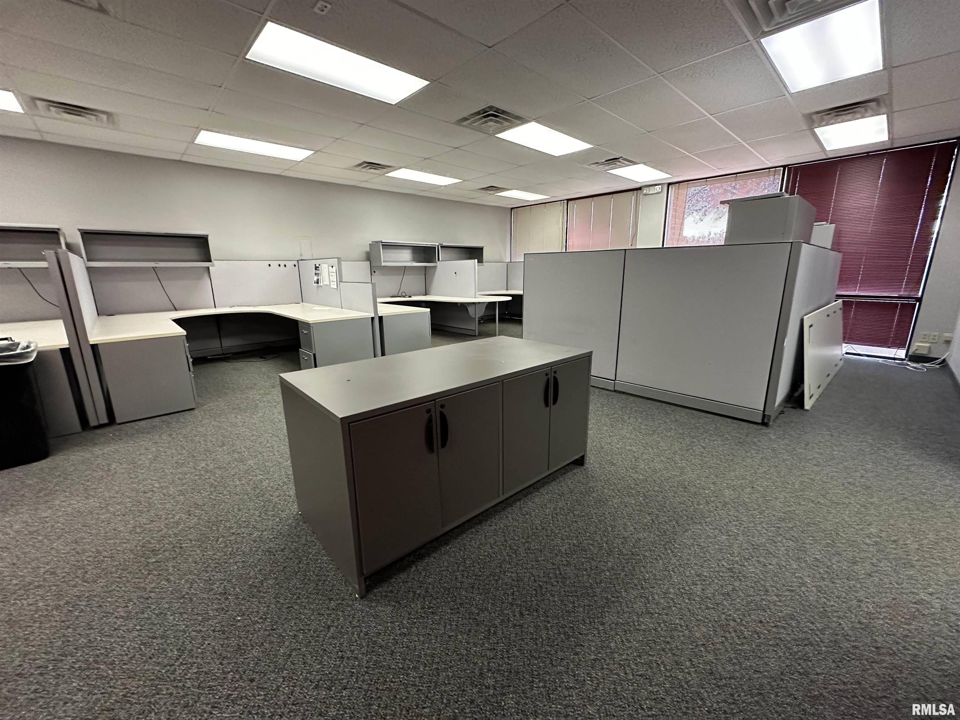 Davenport, IA 52806,4436 BRADY ST #102