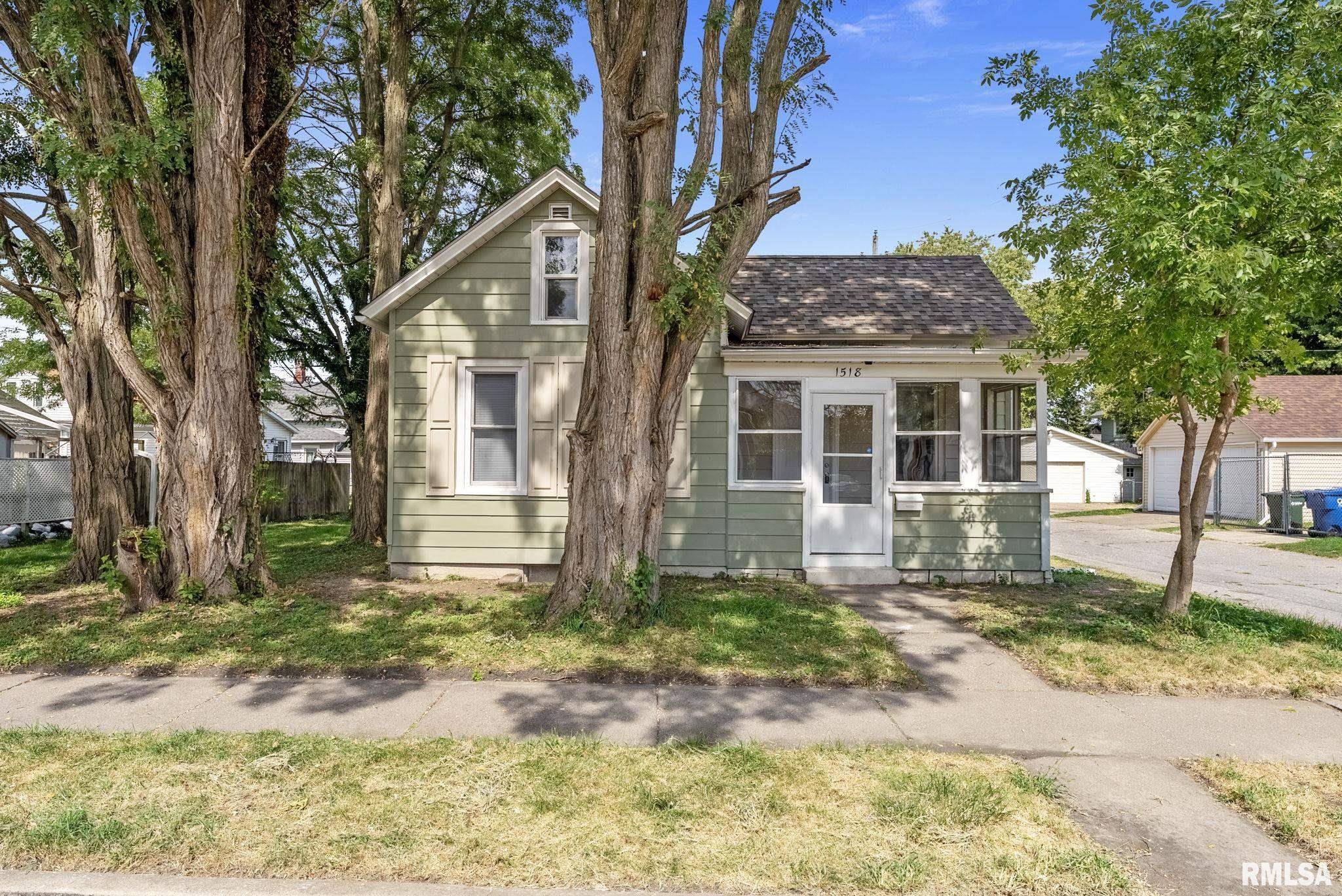 Davenport, IA 52804,1518 W 17TH ST