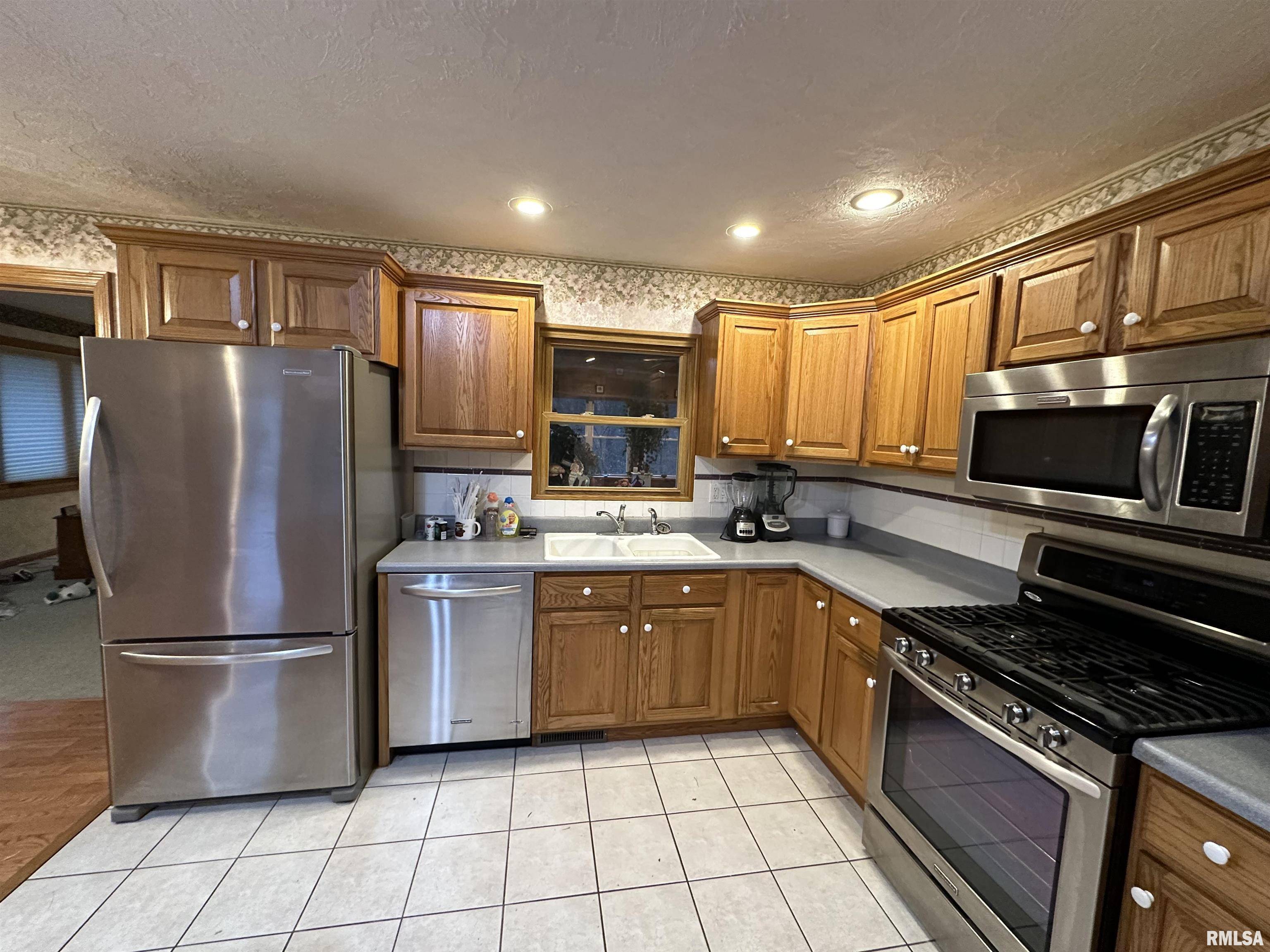 Port Byron, IL 61275,23429 96TH Avenue North