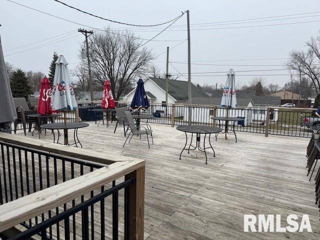 Andalusia, IL 61232,101 6TH Avenue West