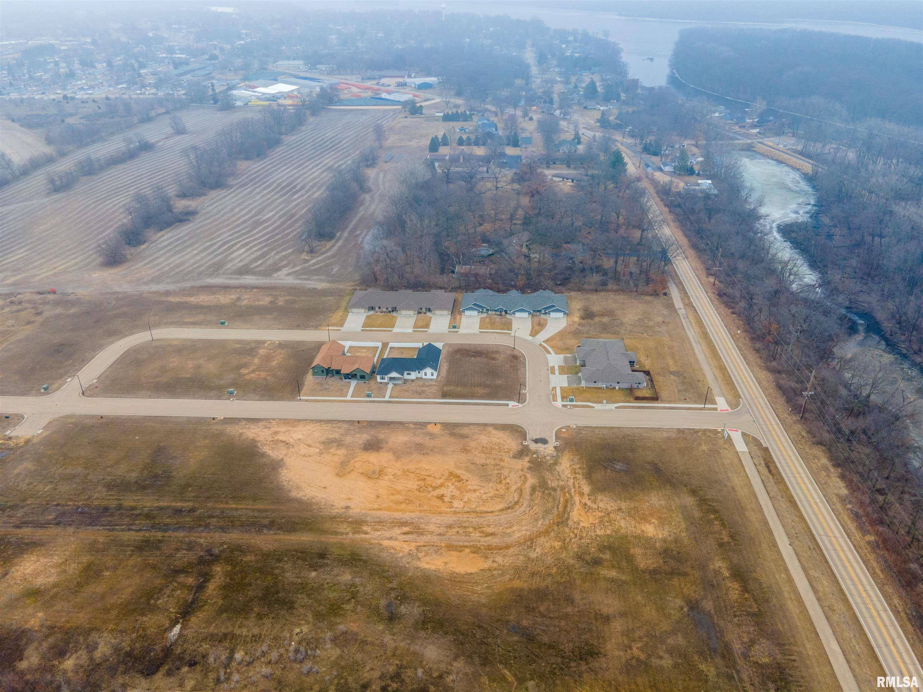 Camanche, IA 52730,2242 S WASHINGTON BLVD
