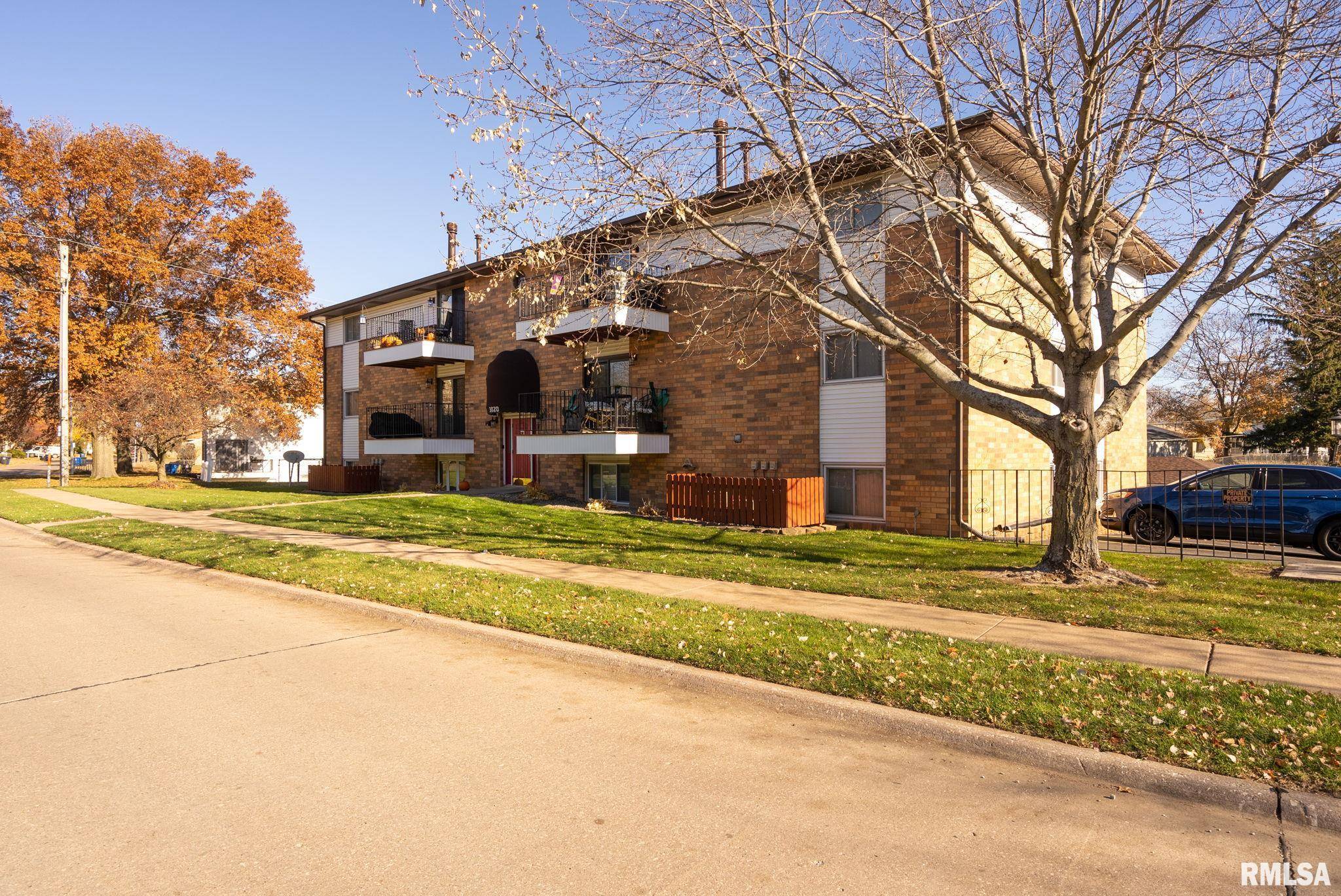 Moline, IL 61265,3020 4TH ST